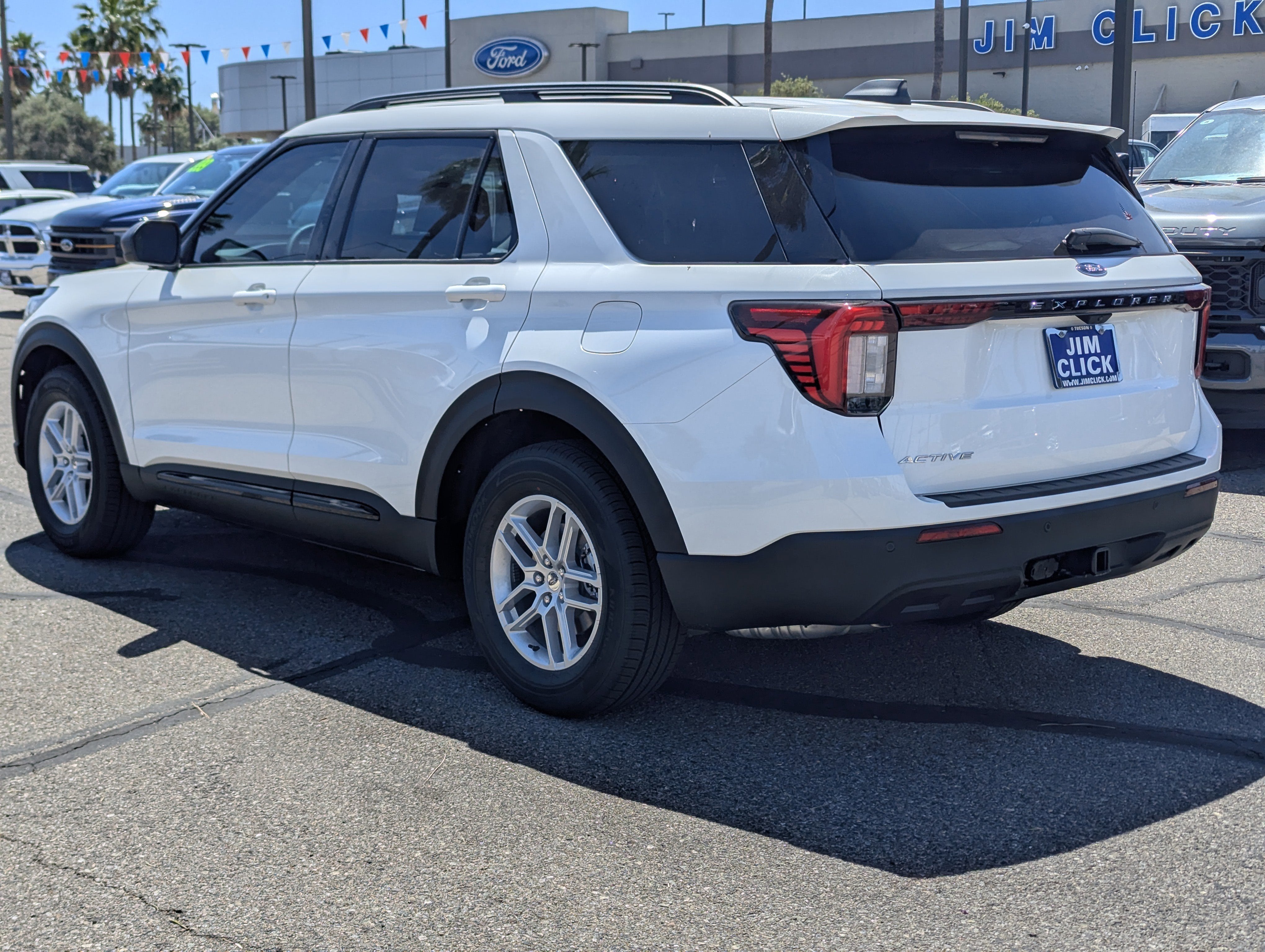 2026 Ford Explorer Active w/100A Pkg