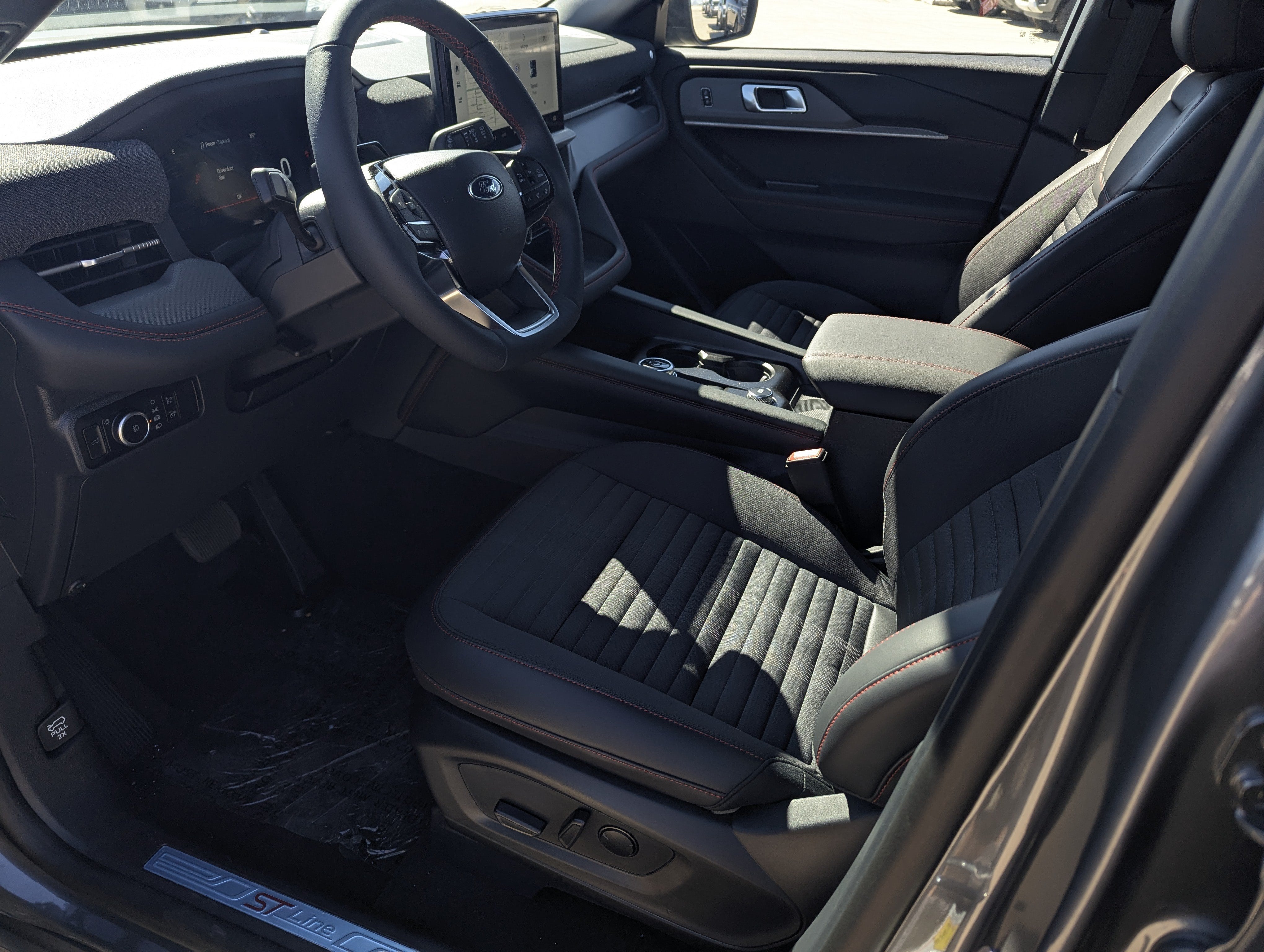 2027 Ford Explorer ST-Line