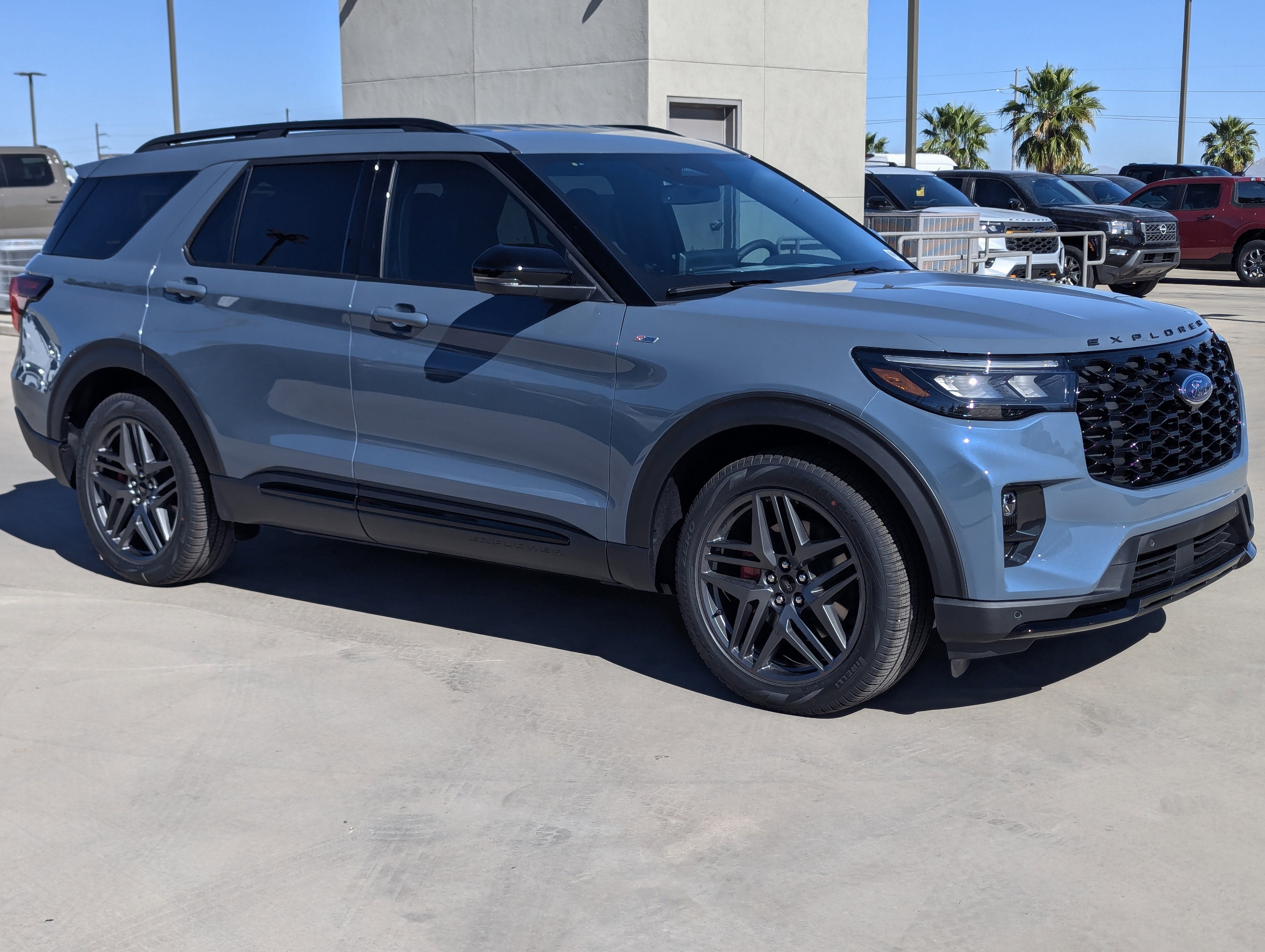 2026 Ford Explorer ST-Line