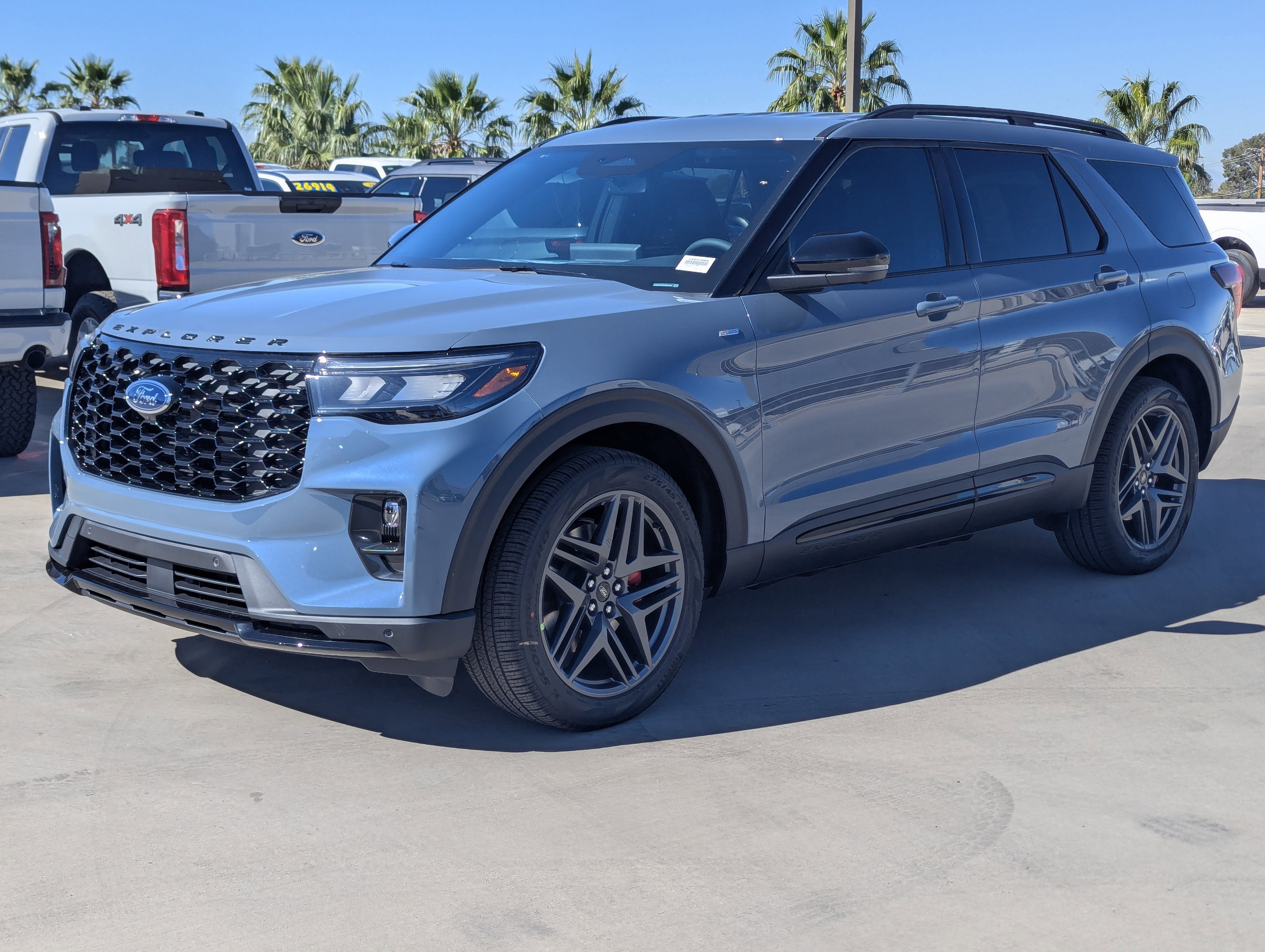 2026 Ford Explorer ST-Line