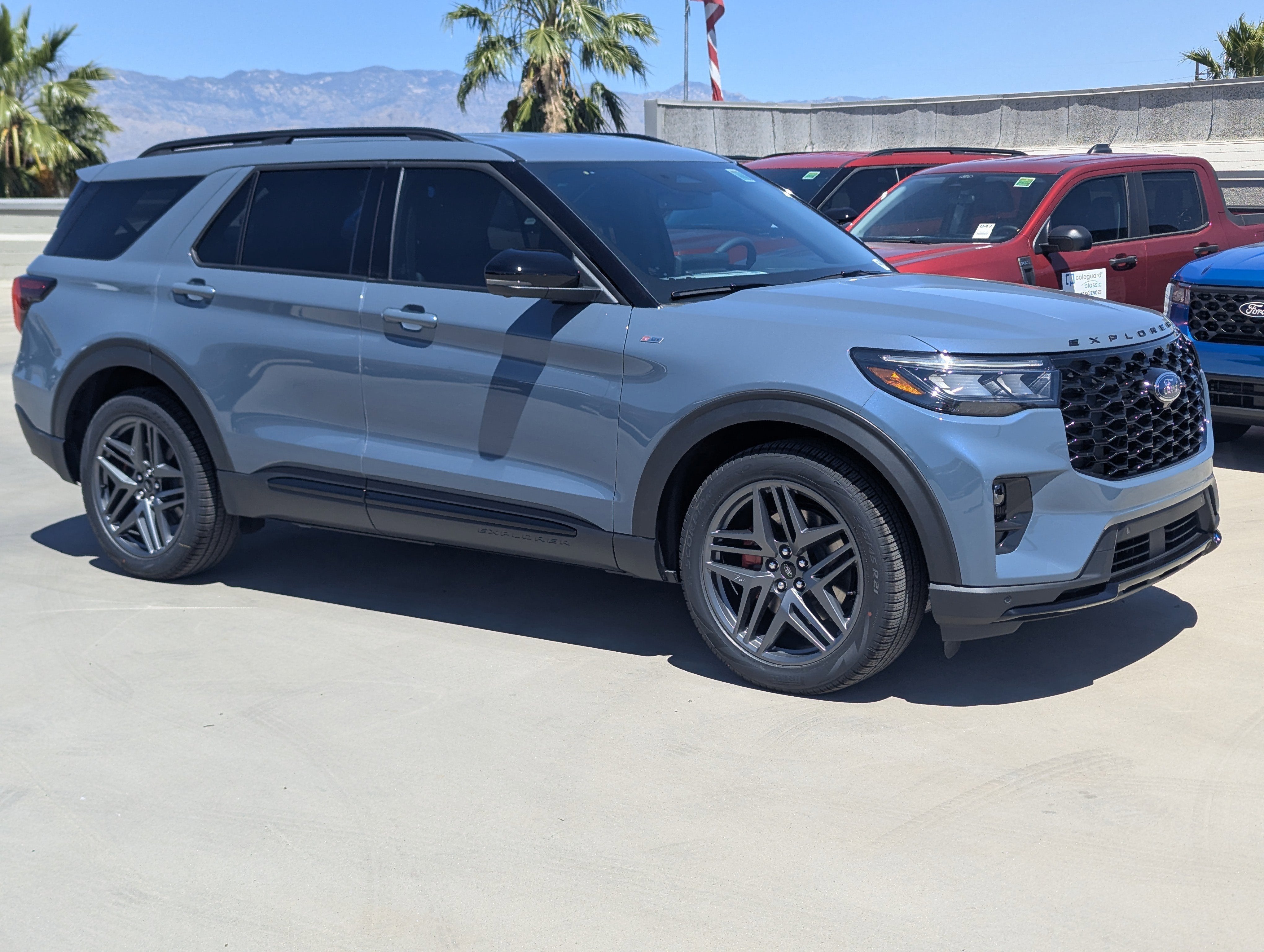 2026 Ford Explorer ST-Line