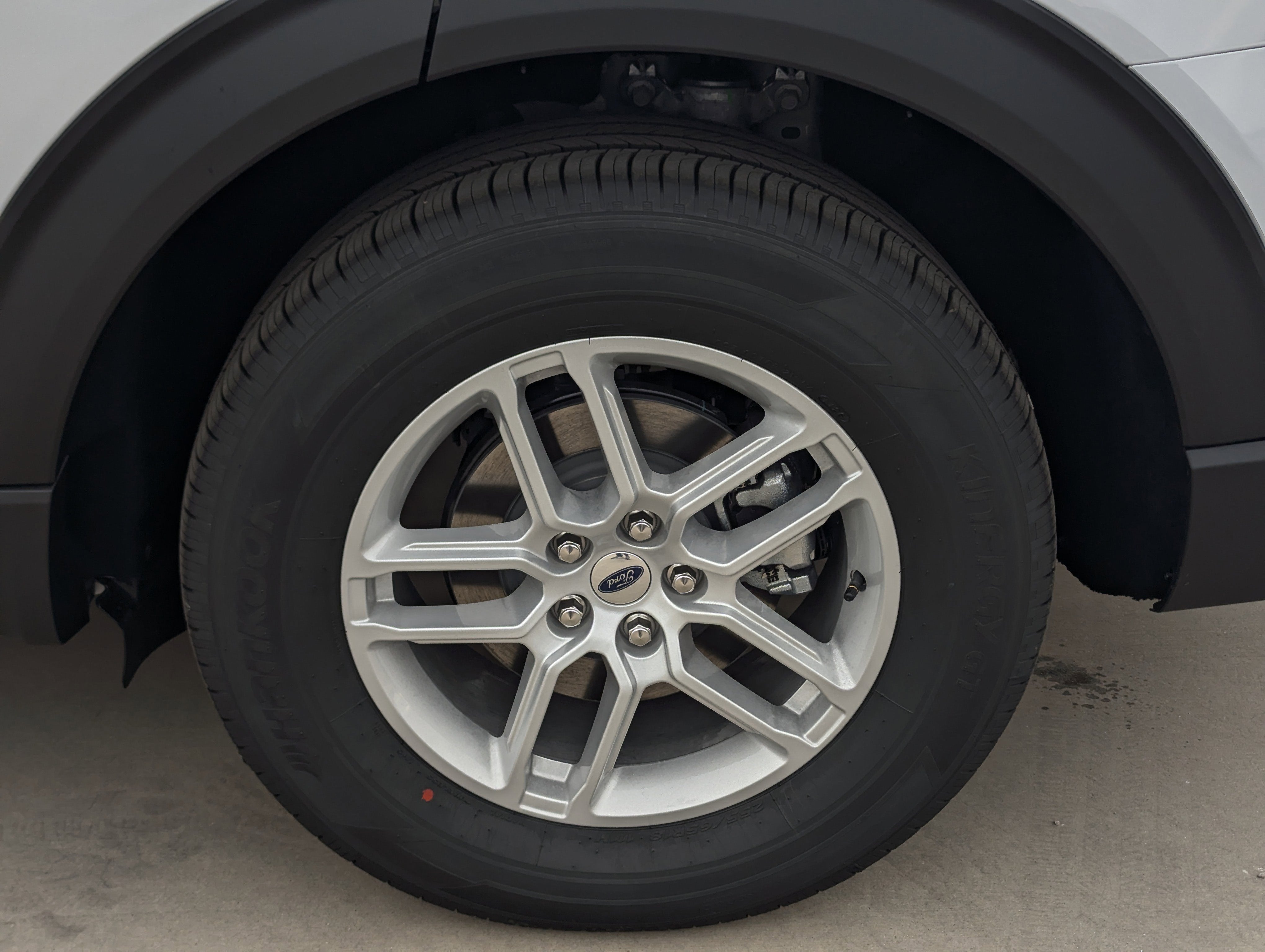 2026 Ford Explorer Active w/100A Pkg