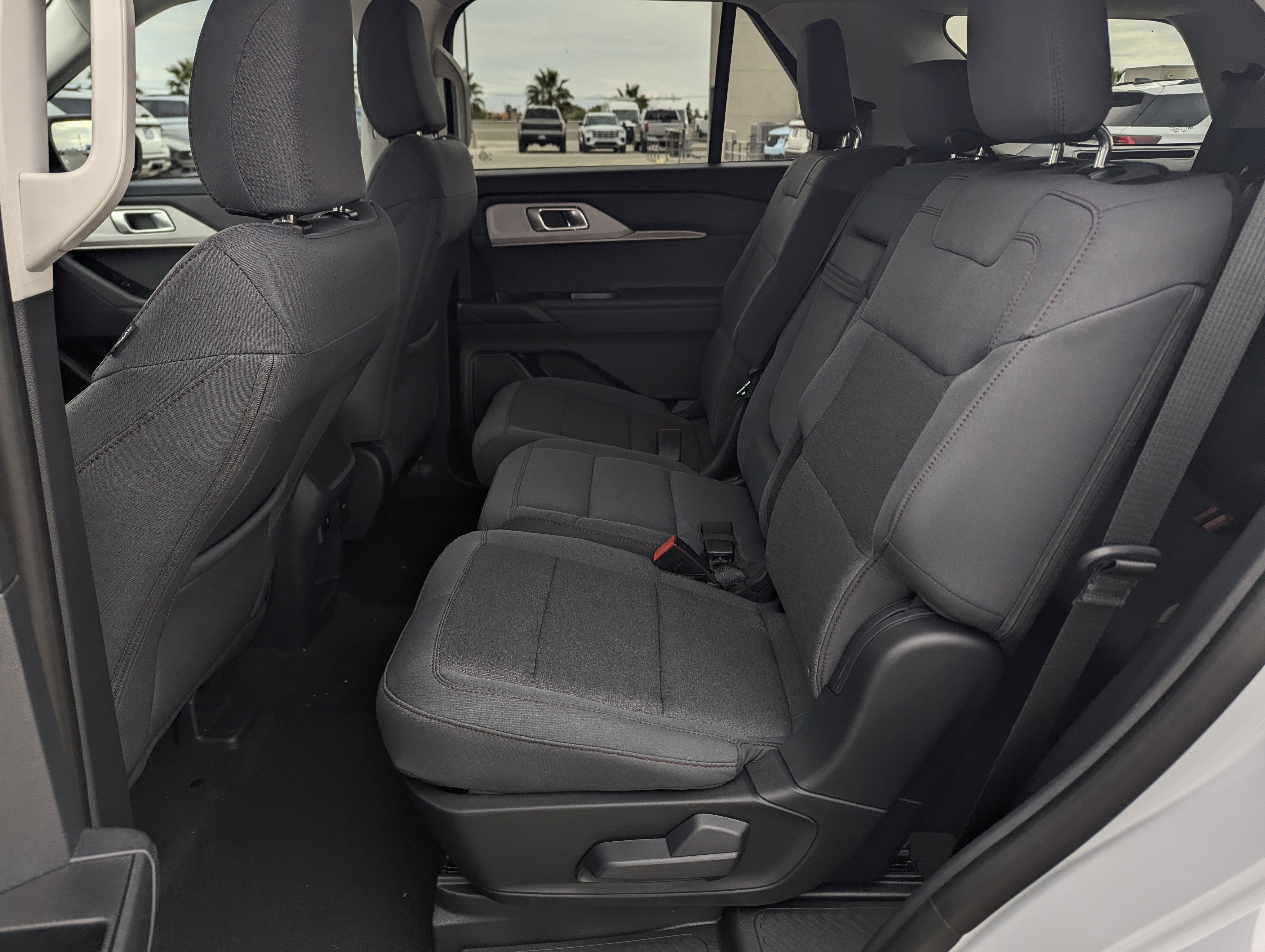 2026 Ford Explorer Active w/100A Pkg