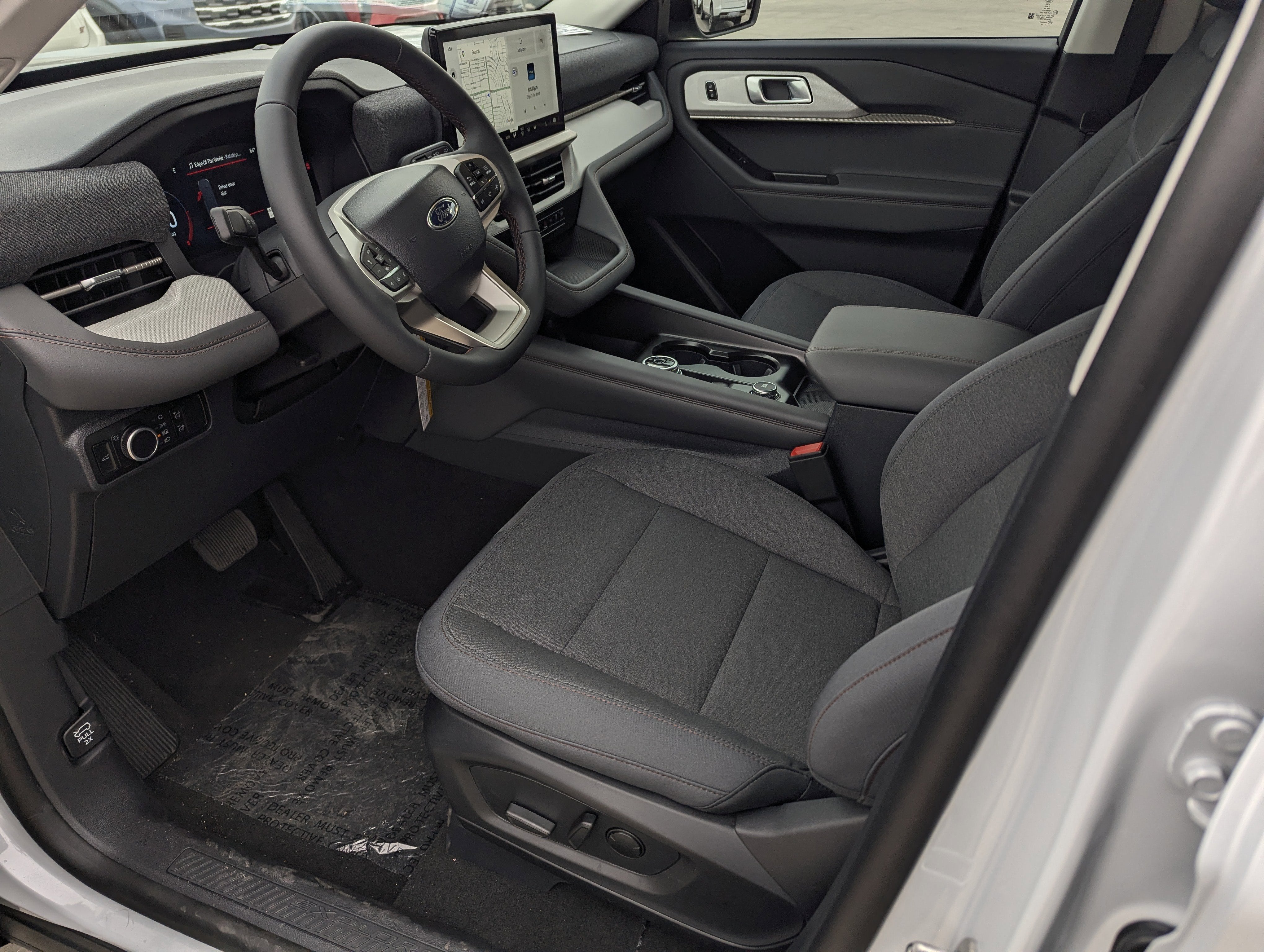 2026 Ford Explorer Active w/100A Pkg