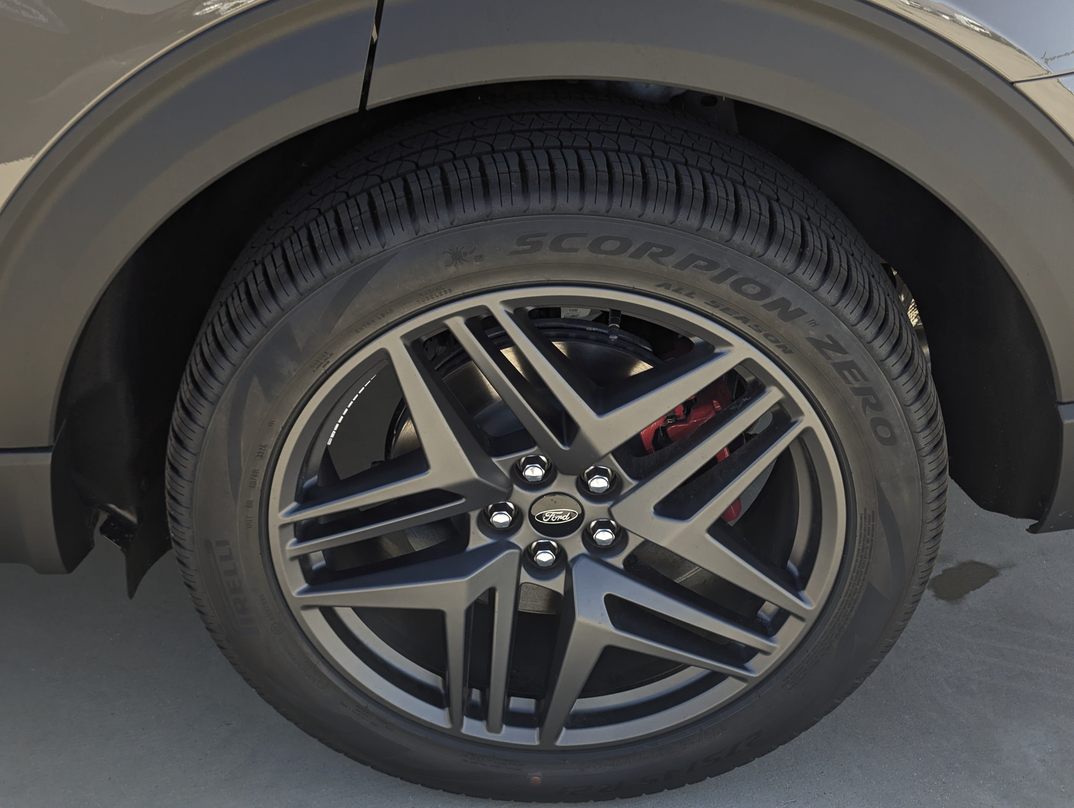 2027 Ford Explorer ST