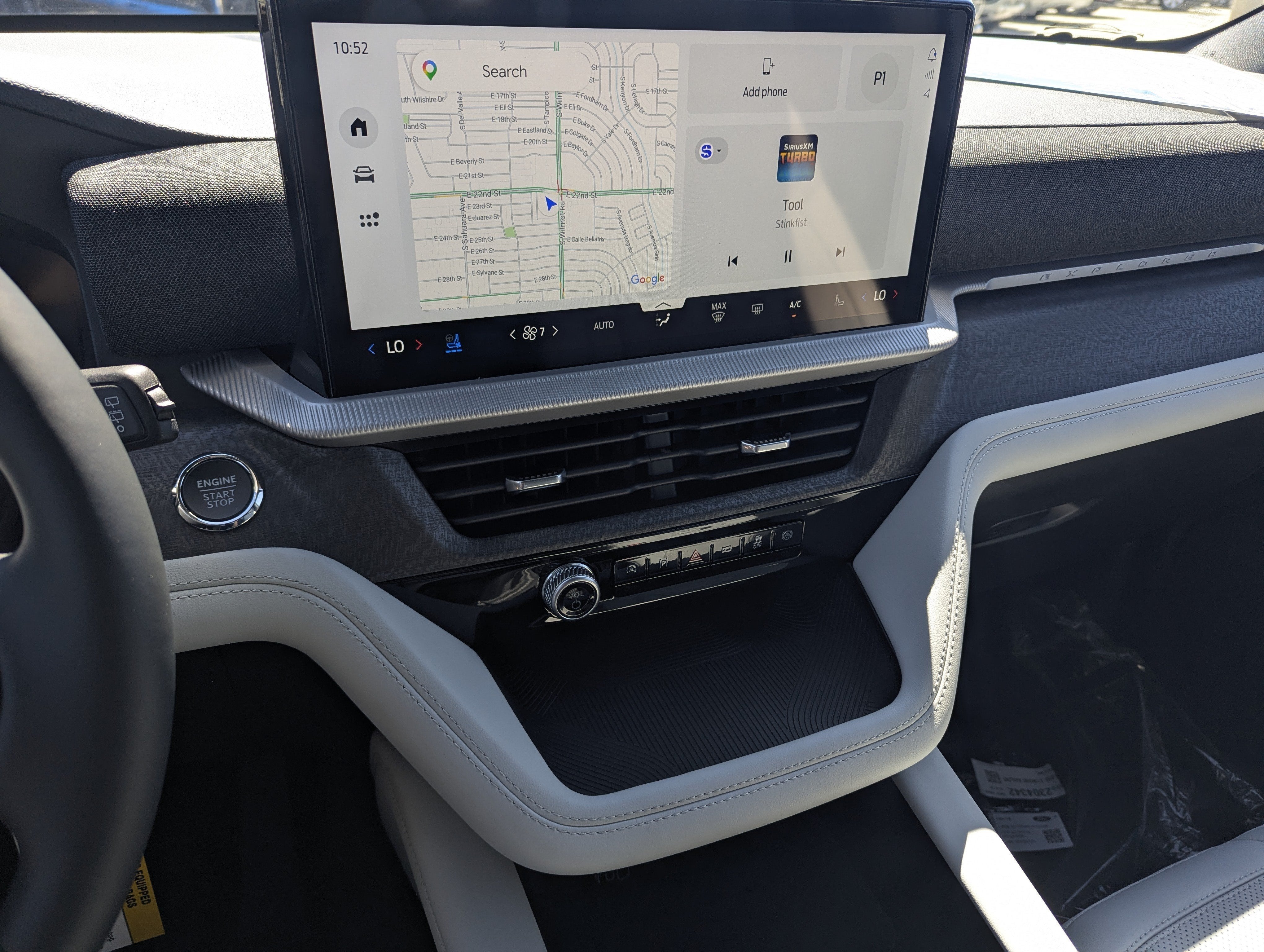 2027 Ford Explorer Platinum™