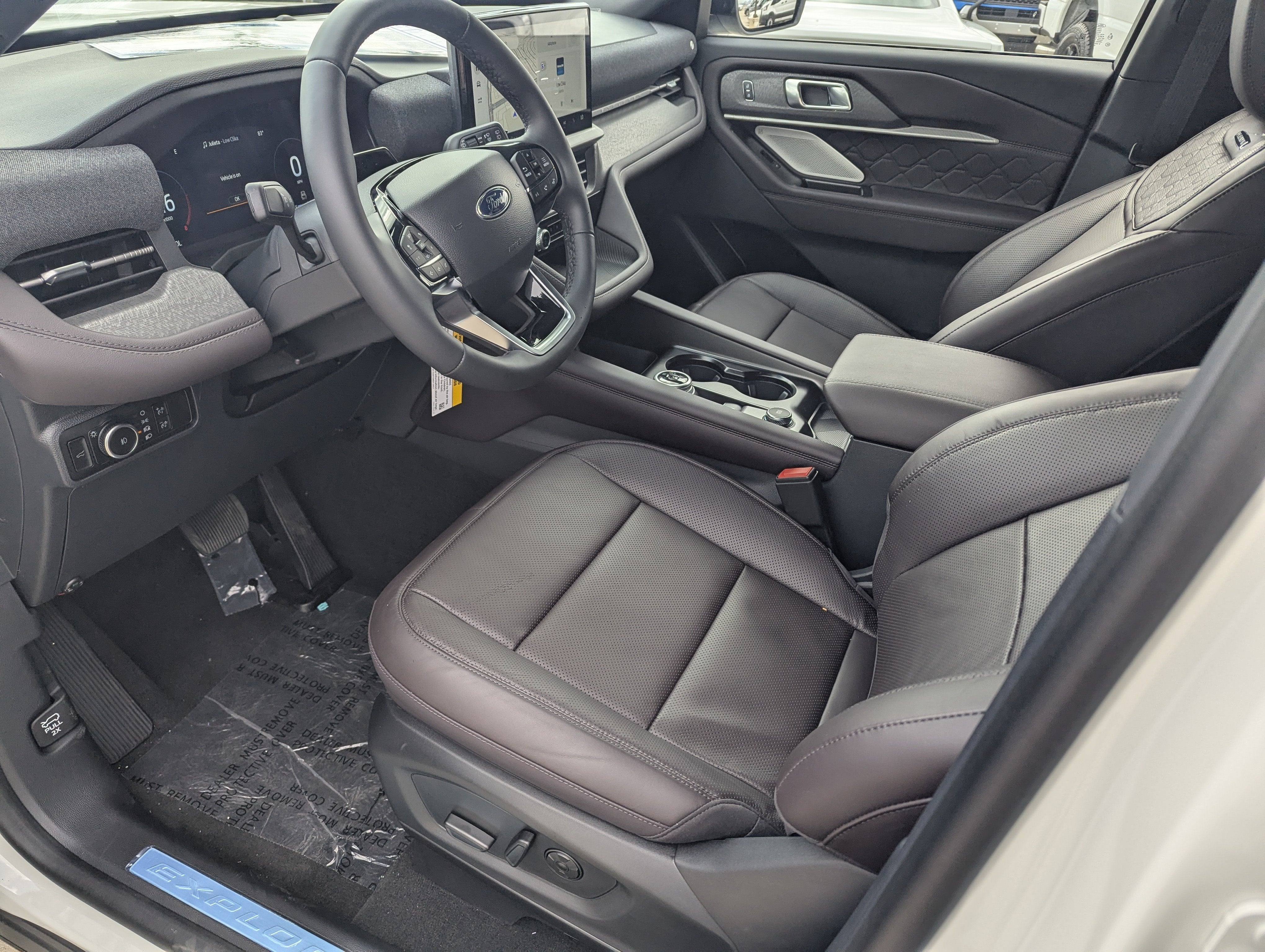 2027 Ford Explorer Platinum™