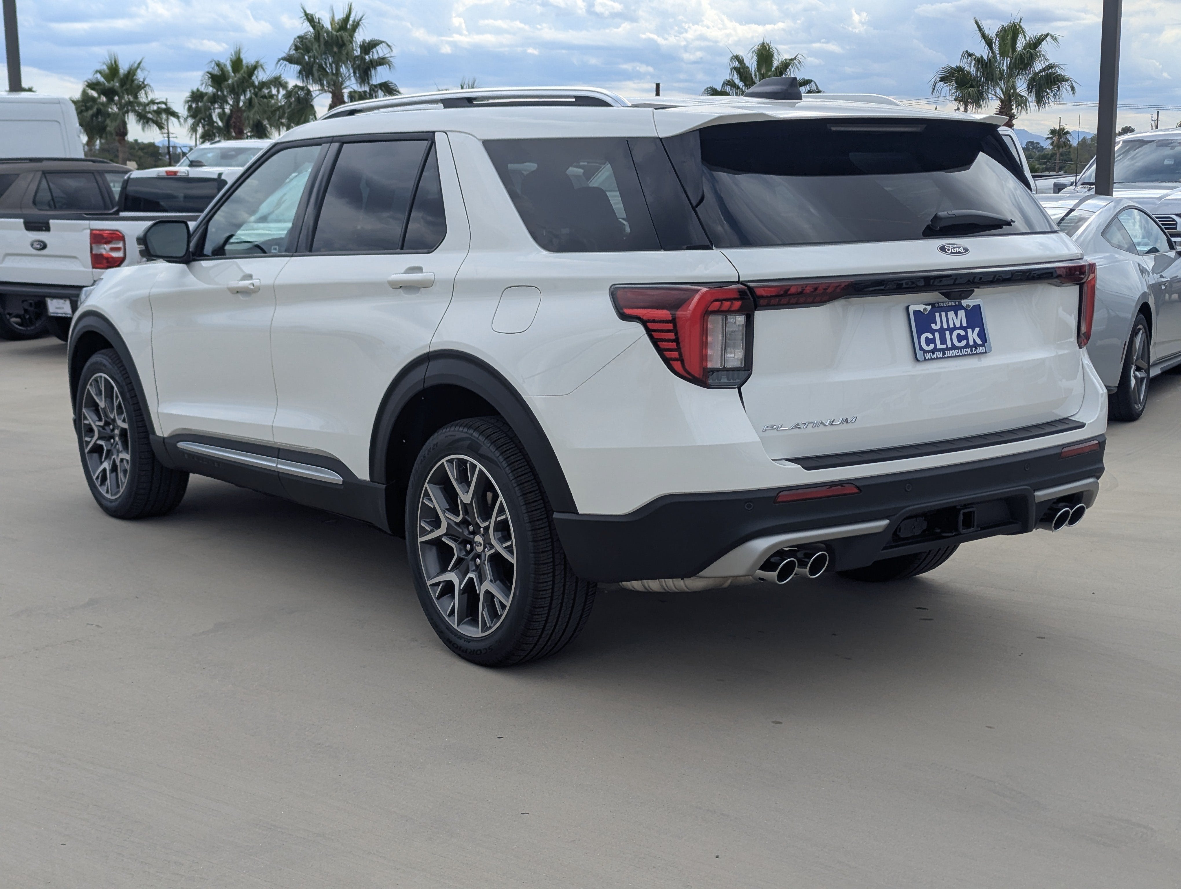 2027 Ford Explorer Platinum™