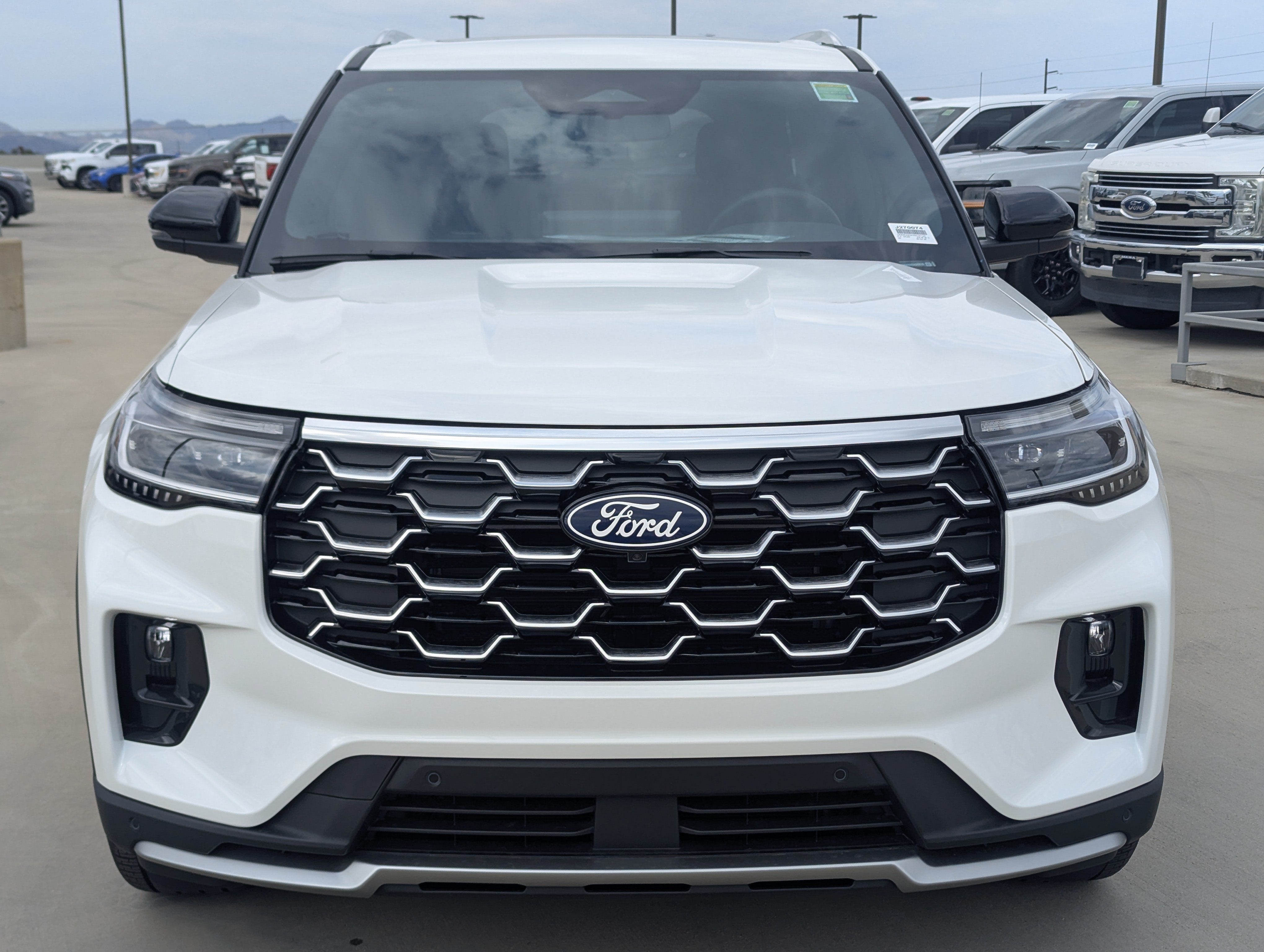 2027 Ford Explorer Platinum™