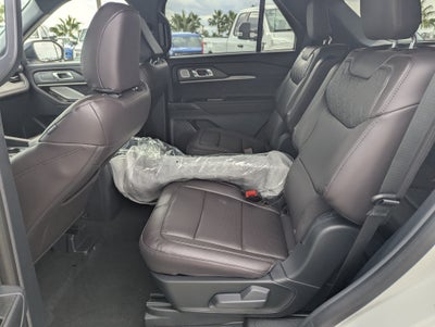 2027 Ford Explorer Platinum™