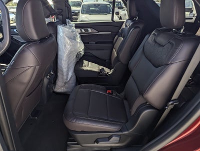 2027 Ford Explorer Platinum