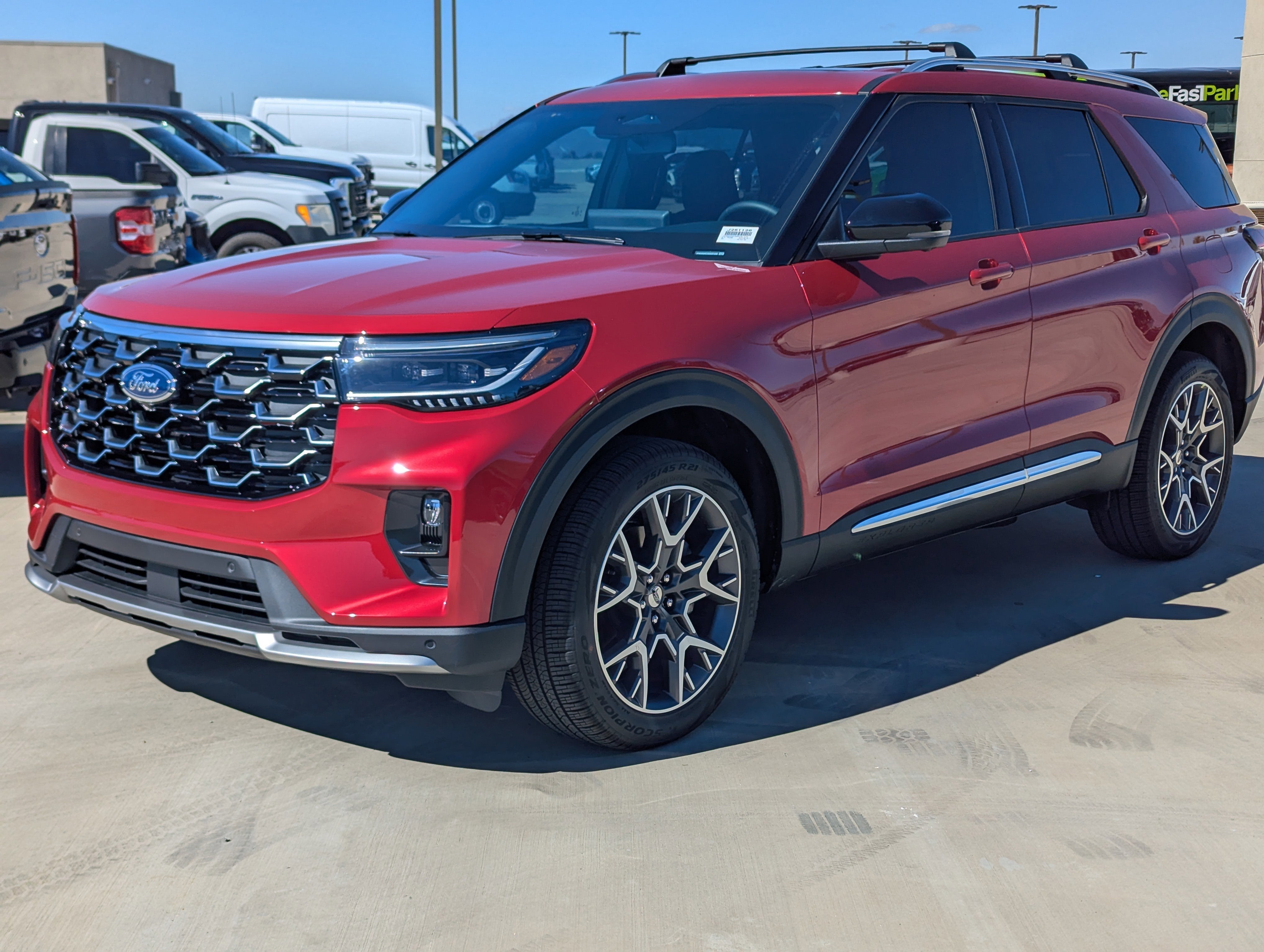 2025 Ford Explorer Platinum