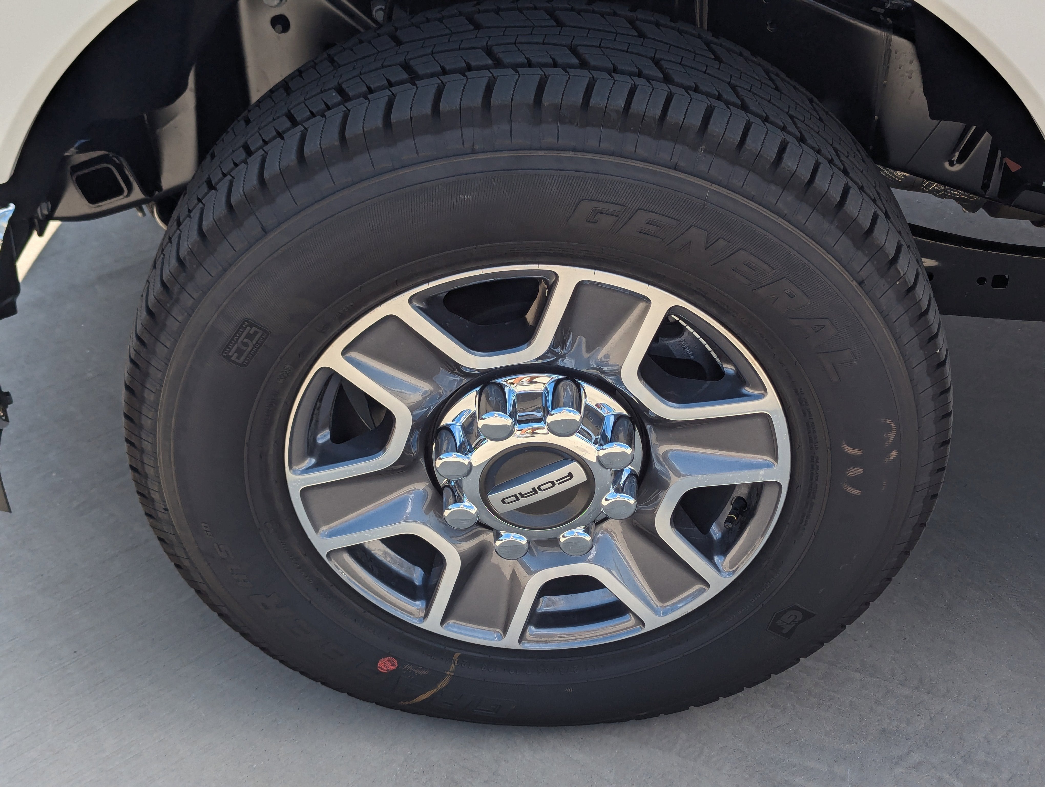 2026 Ford Super Duty F-350® Lariat®