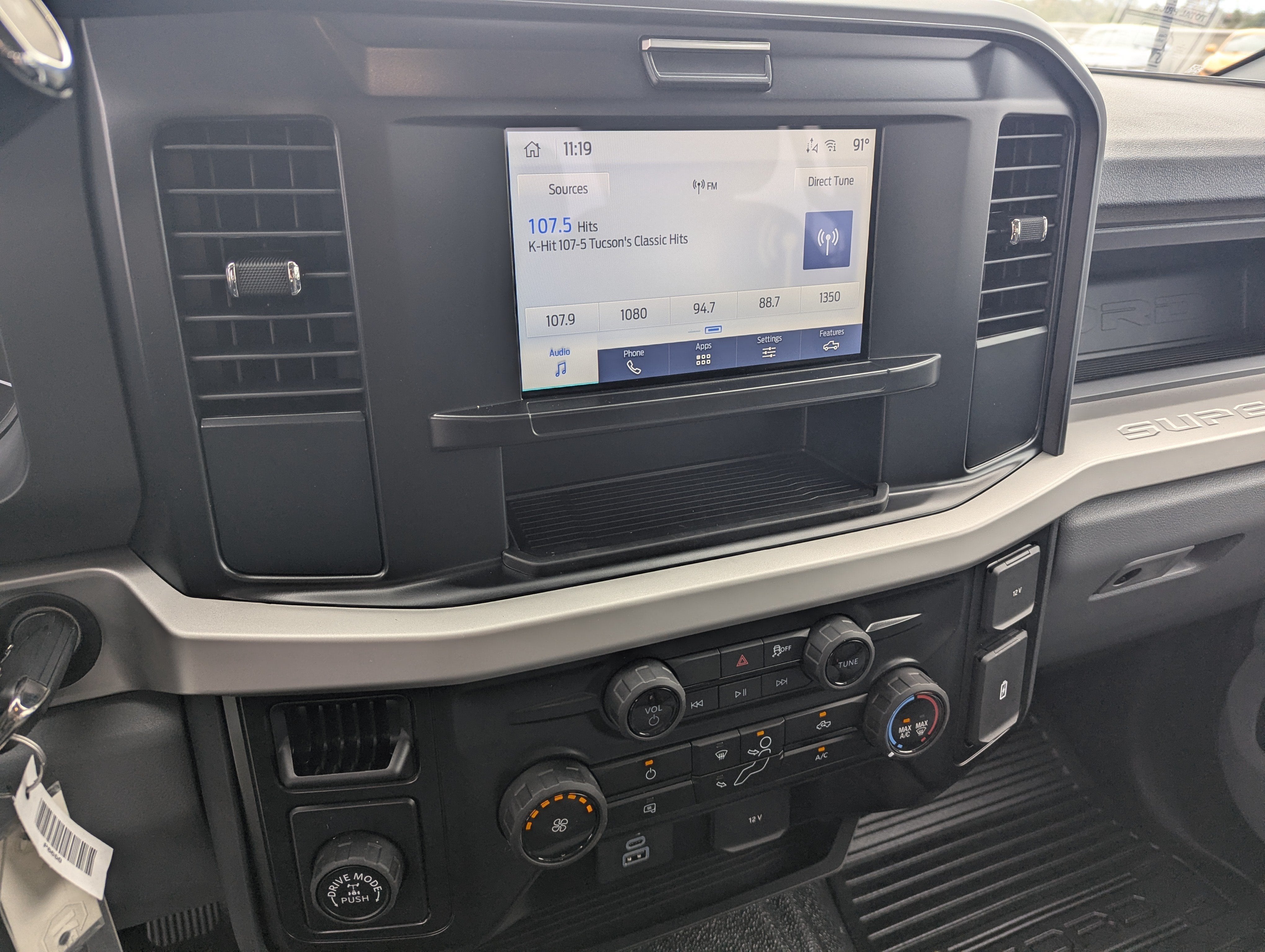 2027 Ford Super Duty F-350® XL