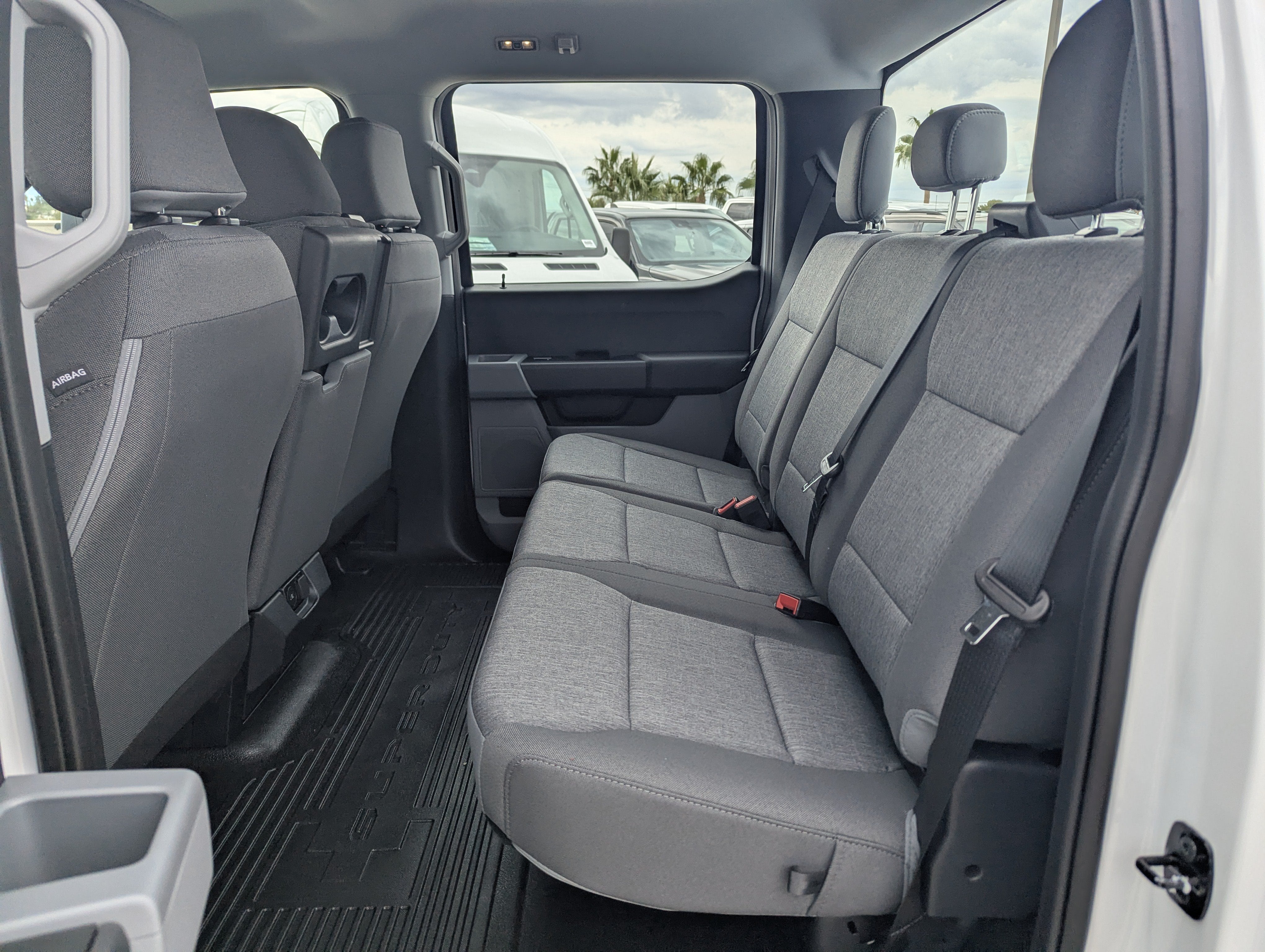 2027 Ford Super Duty F-350® XL