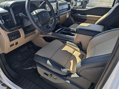 2026 Ford Super Duty F-350® Lariat®