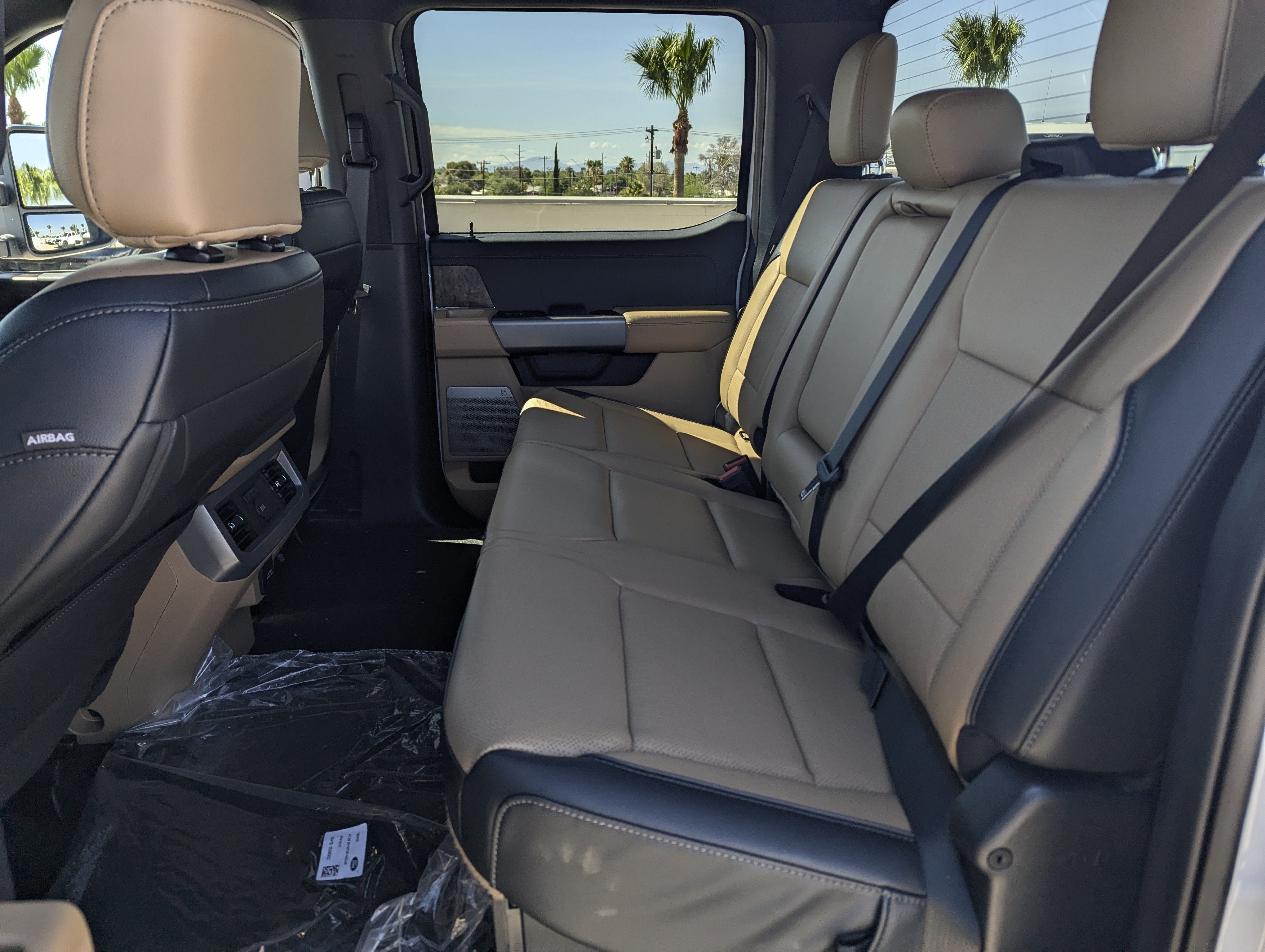 2026 Ford Super Duty F-350® Lariat®