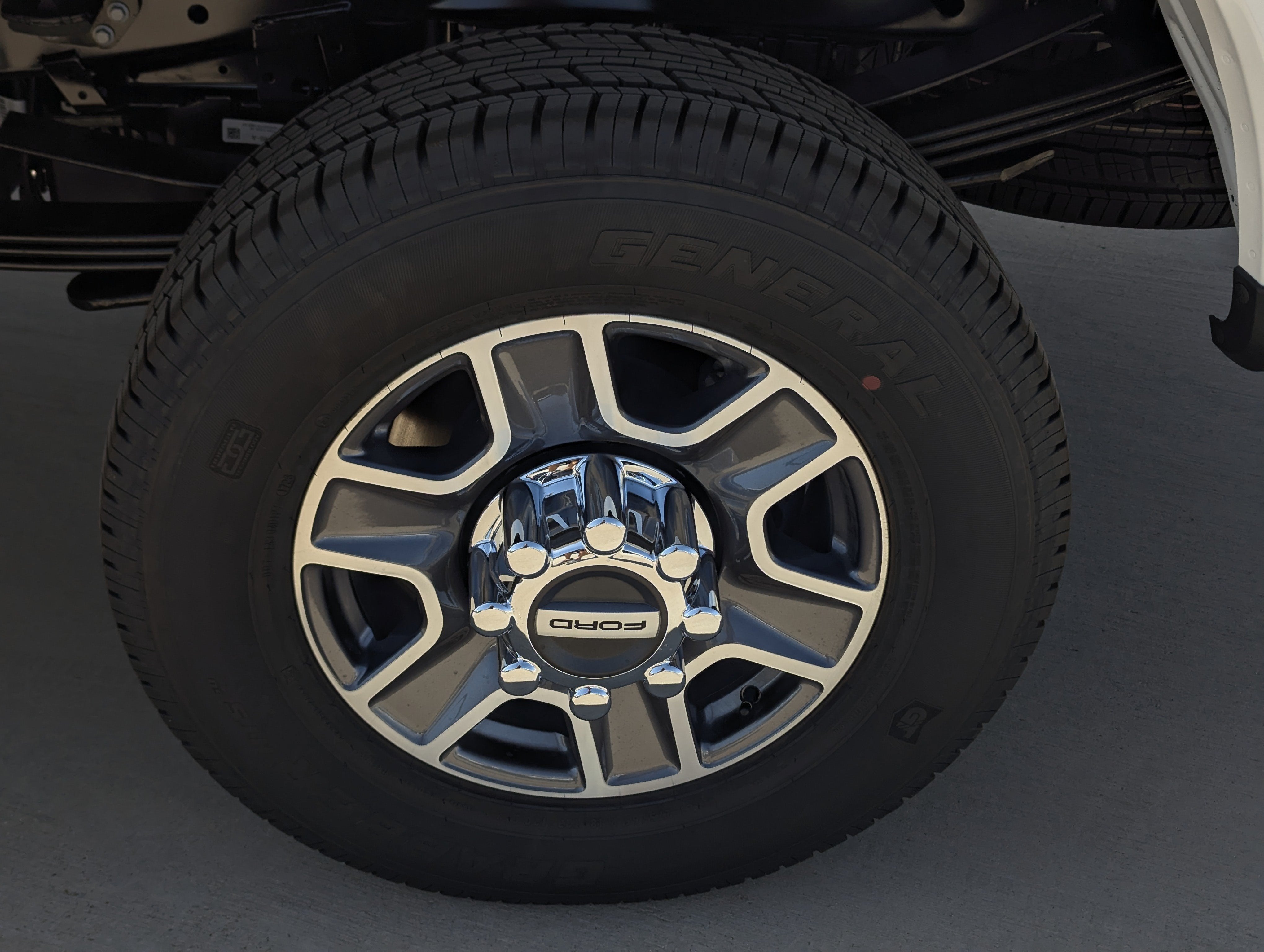 2026 Ford Super Duty F-350® Lariat®