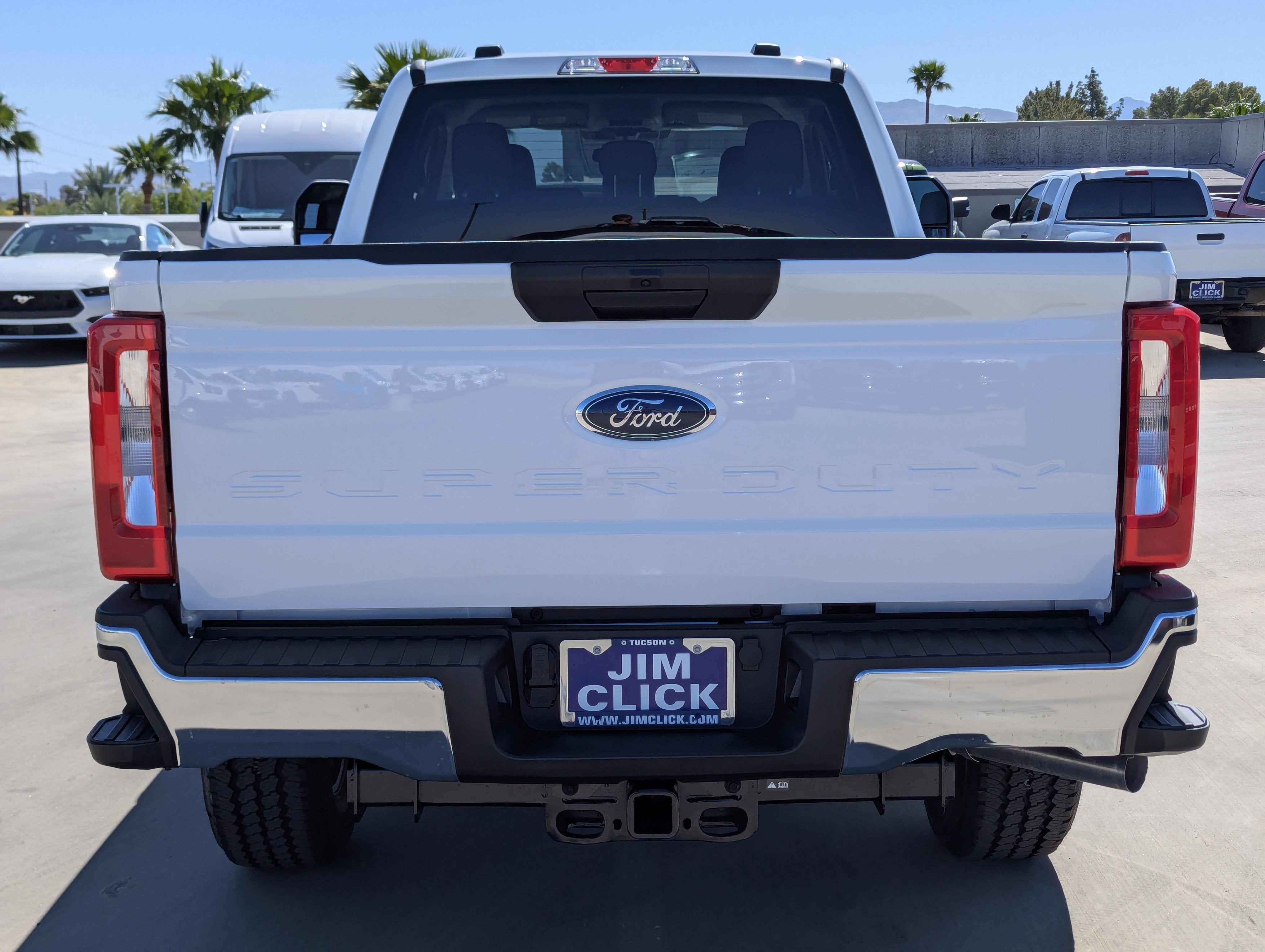 2025 Ford Super Duty F-350® XLT