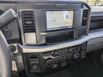 2025 Ford Super Duty F-350® XL