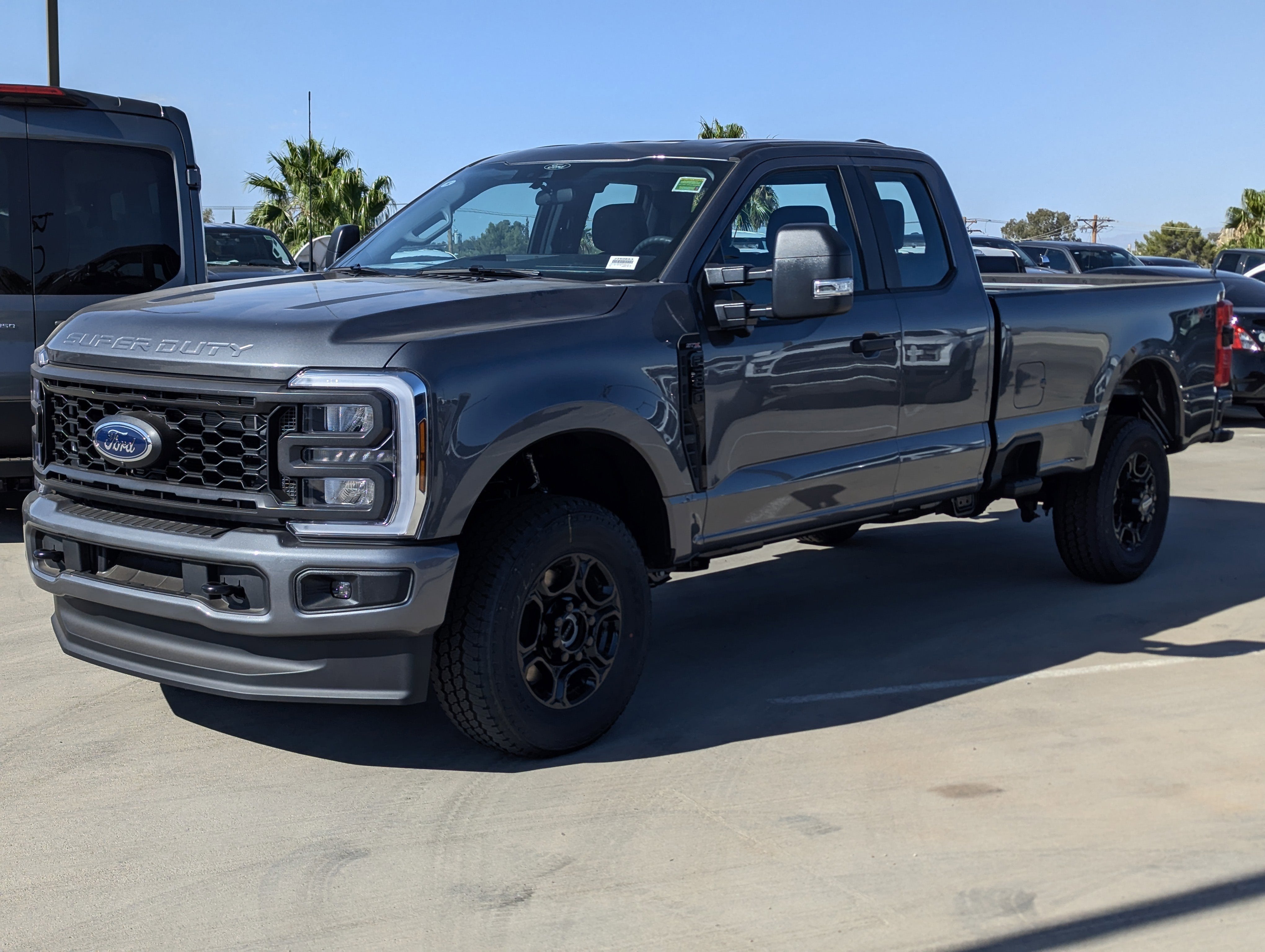 2025 Ford Super Duty F-350® XL