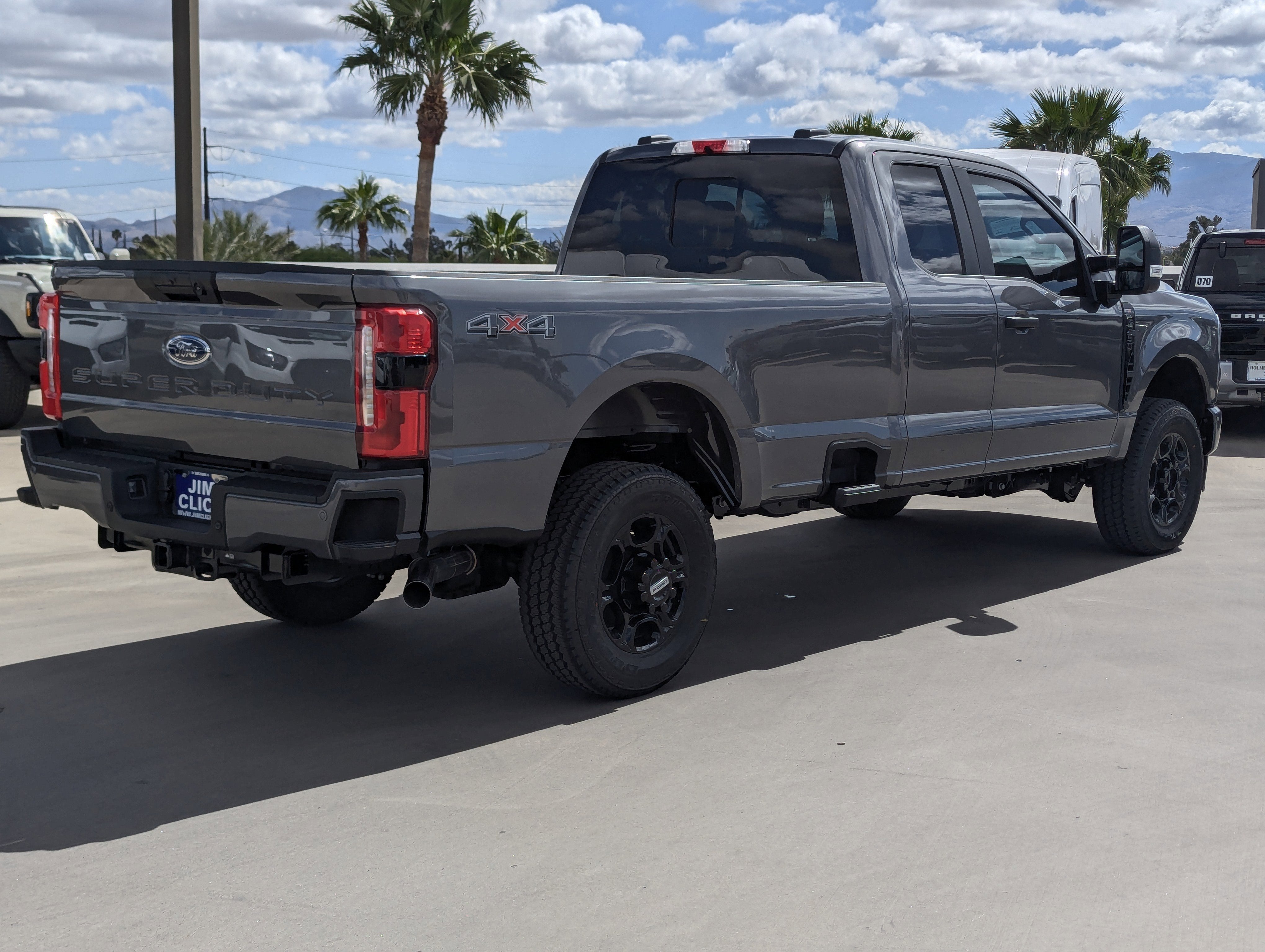 2025 Ford Super Duty F-350® XL
