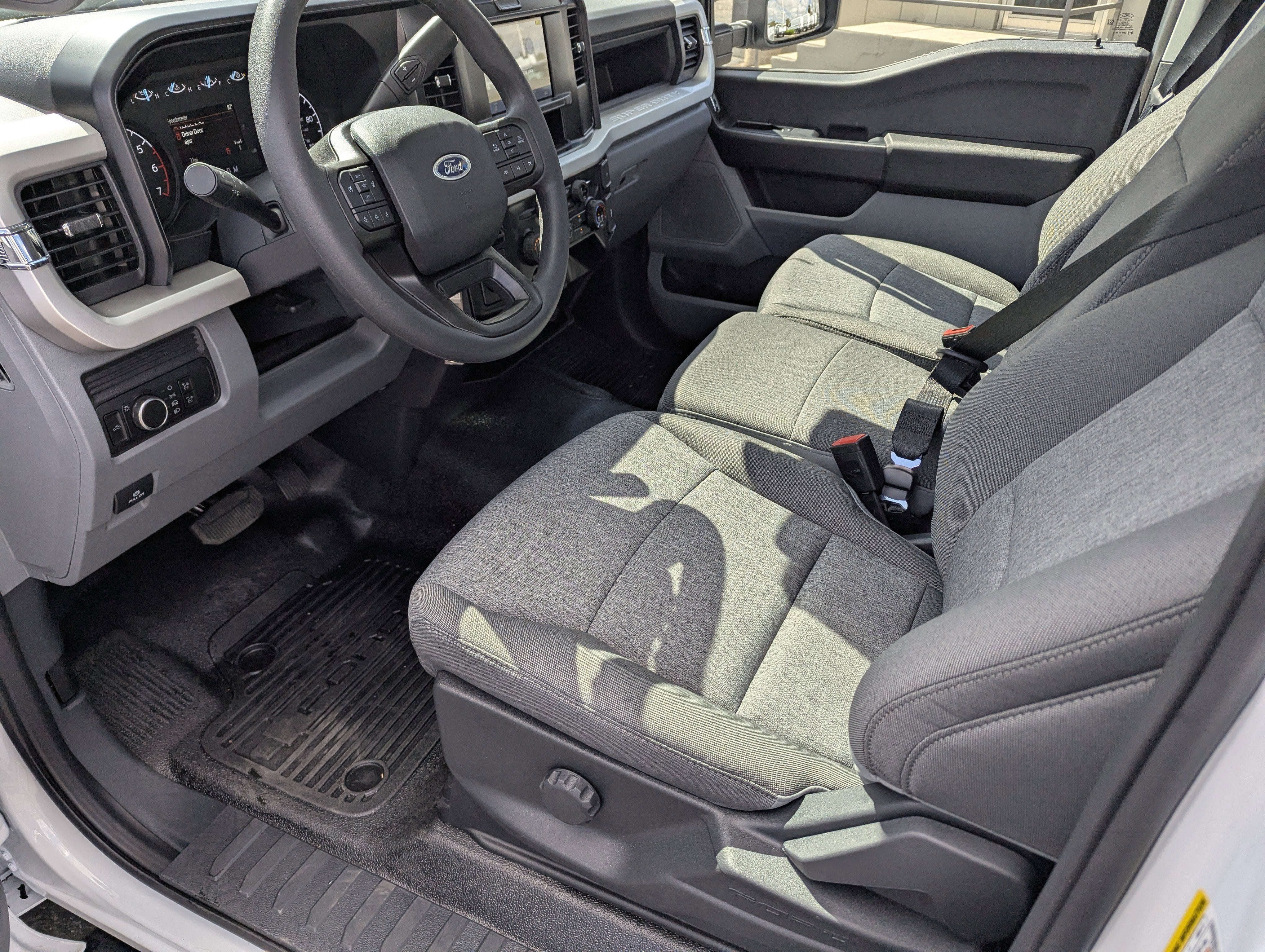 2025 Ford Super Duty F-350® XL