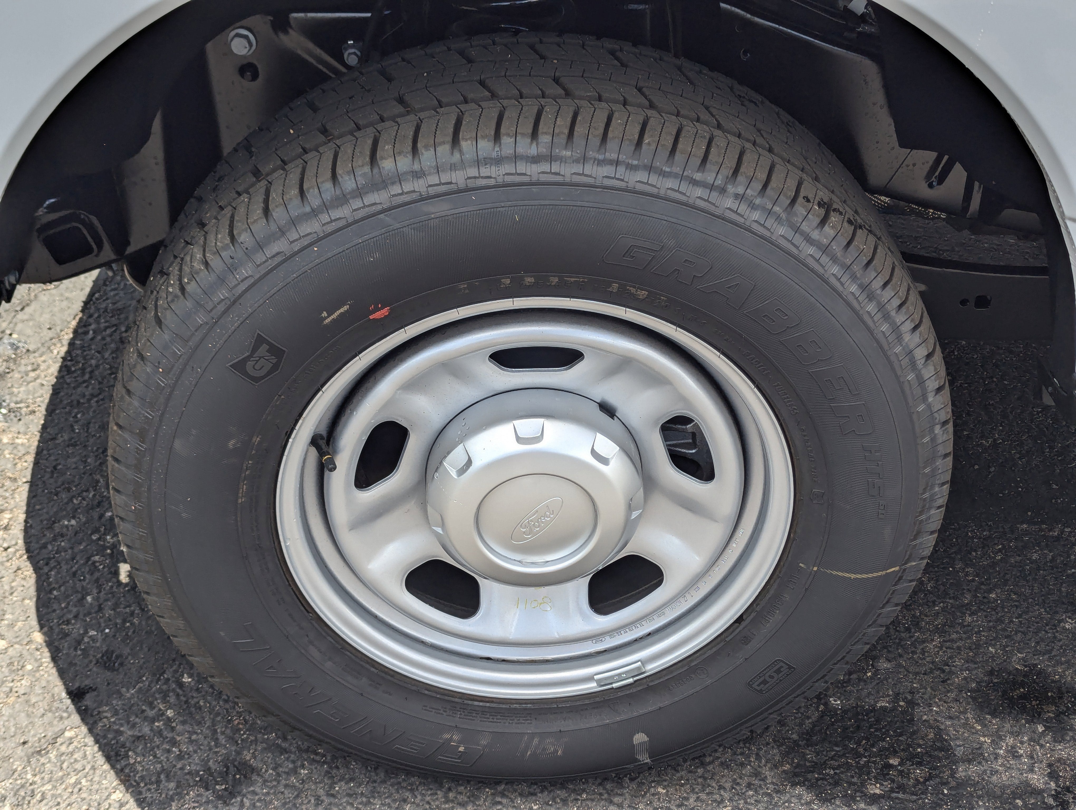 2025 Ford Super Duty F-350® XL