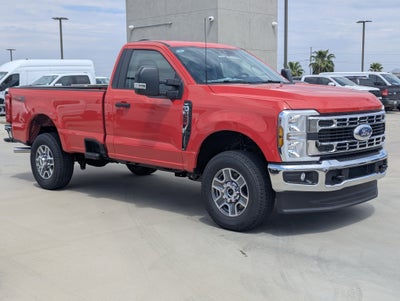 2025 Ford Super Duty F-350® XLT