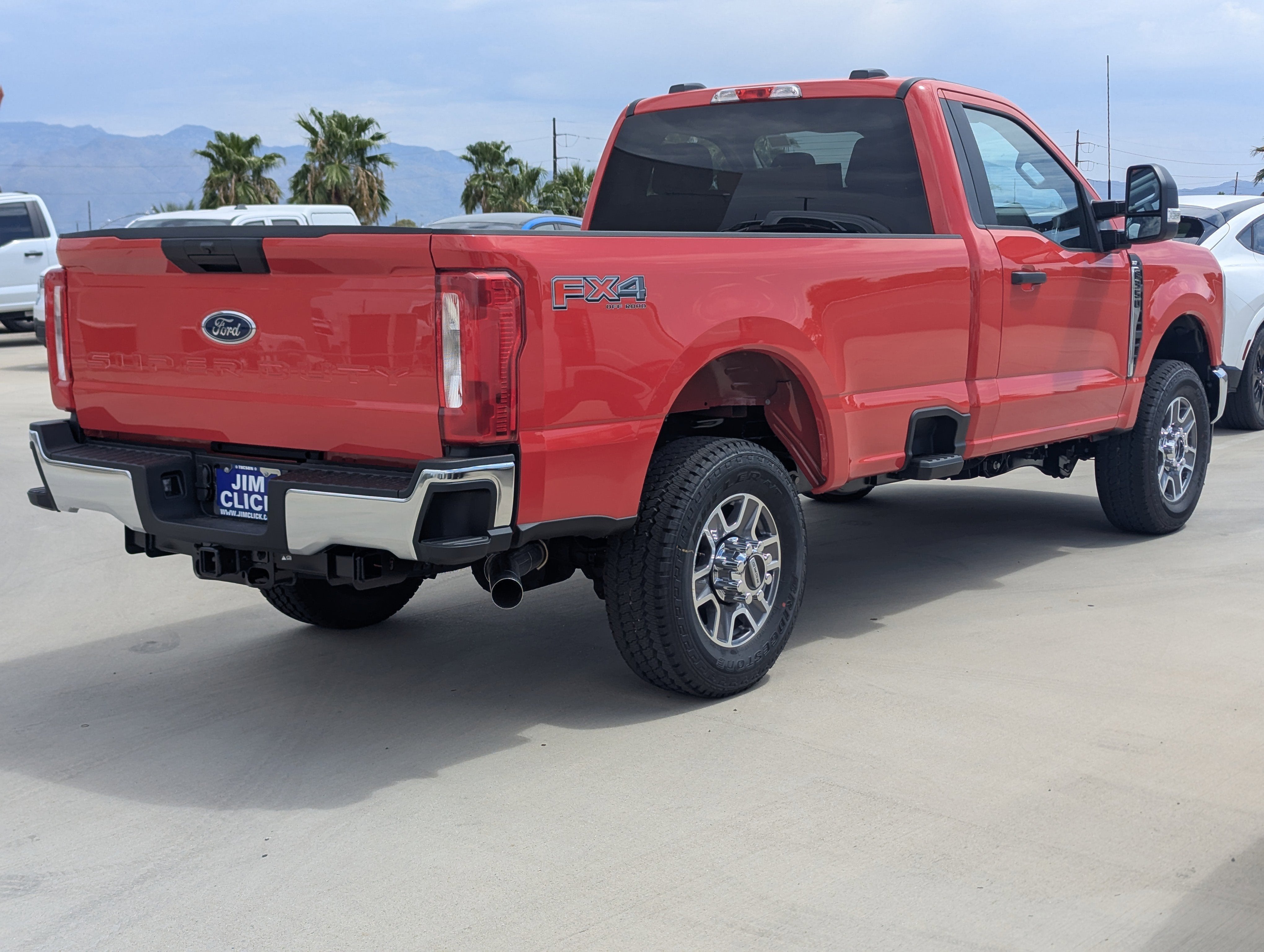 2025 Ford Super Duty F-350® XLT