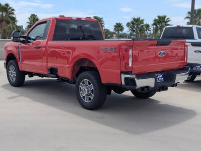2025 Ford Super Duty F-350® XLT