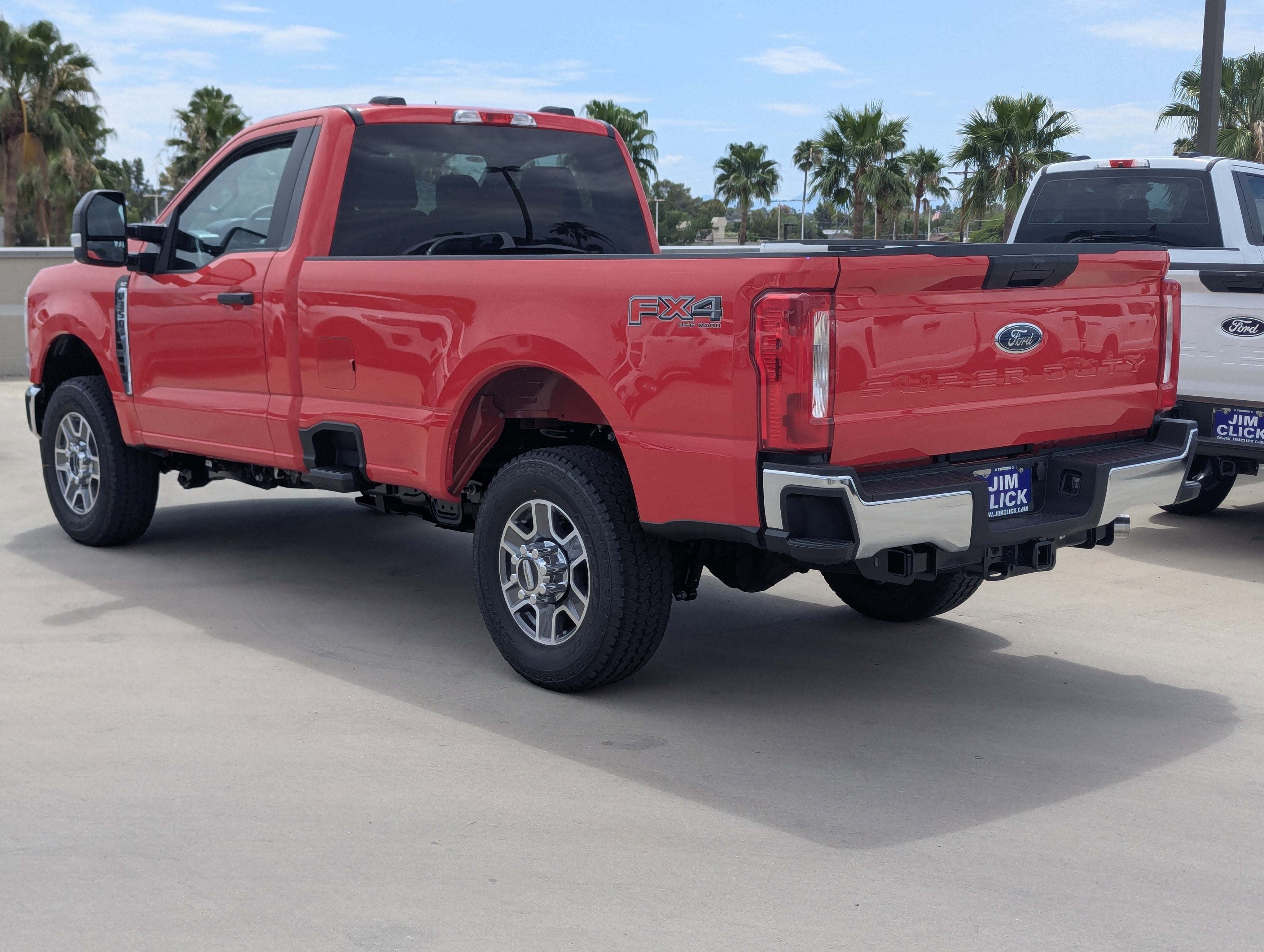 2025 Ford Super Duty F-350® XLT