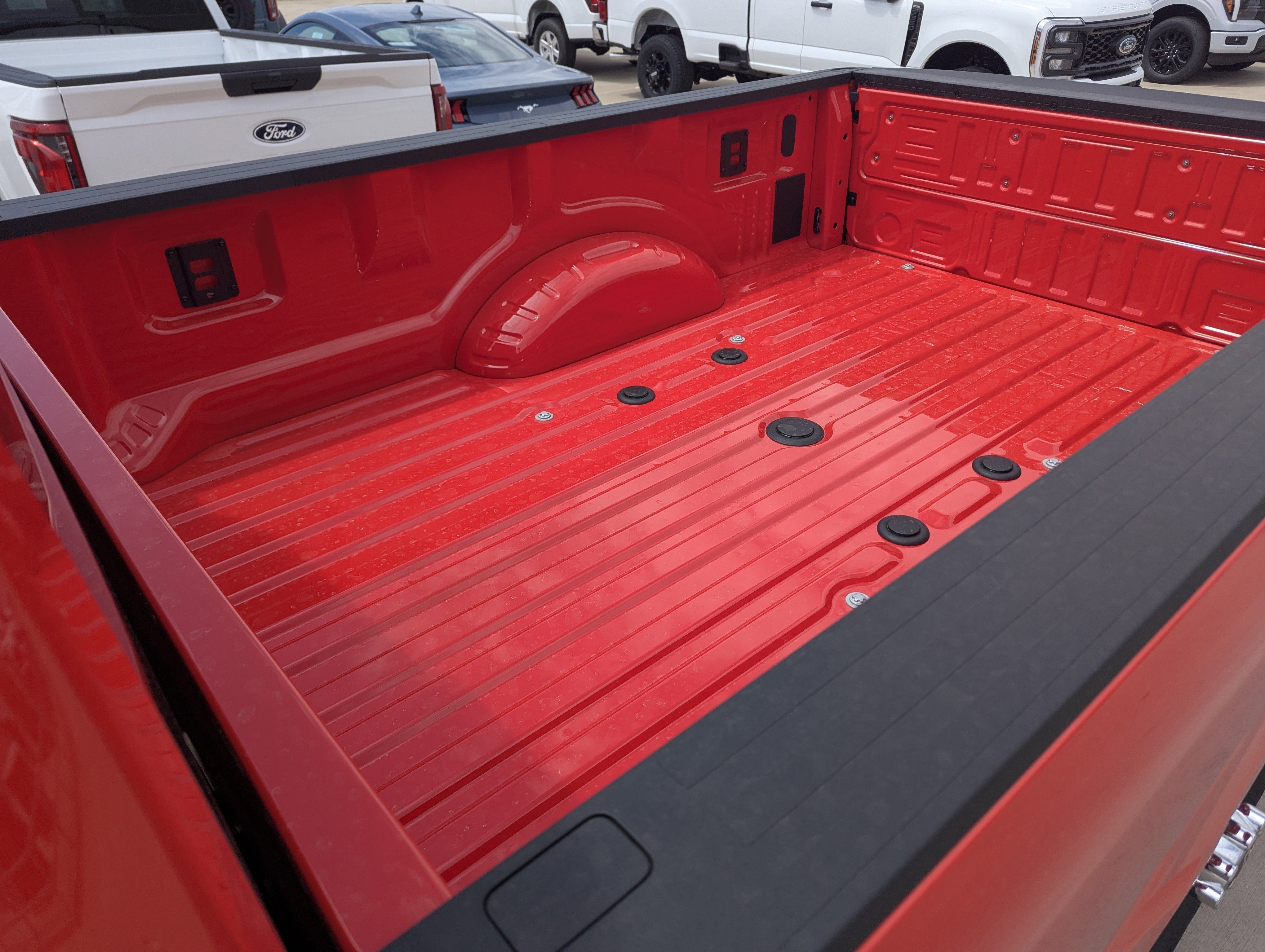 2025 Ford Super Duty F-350® XLT