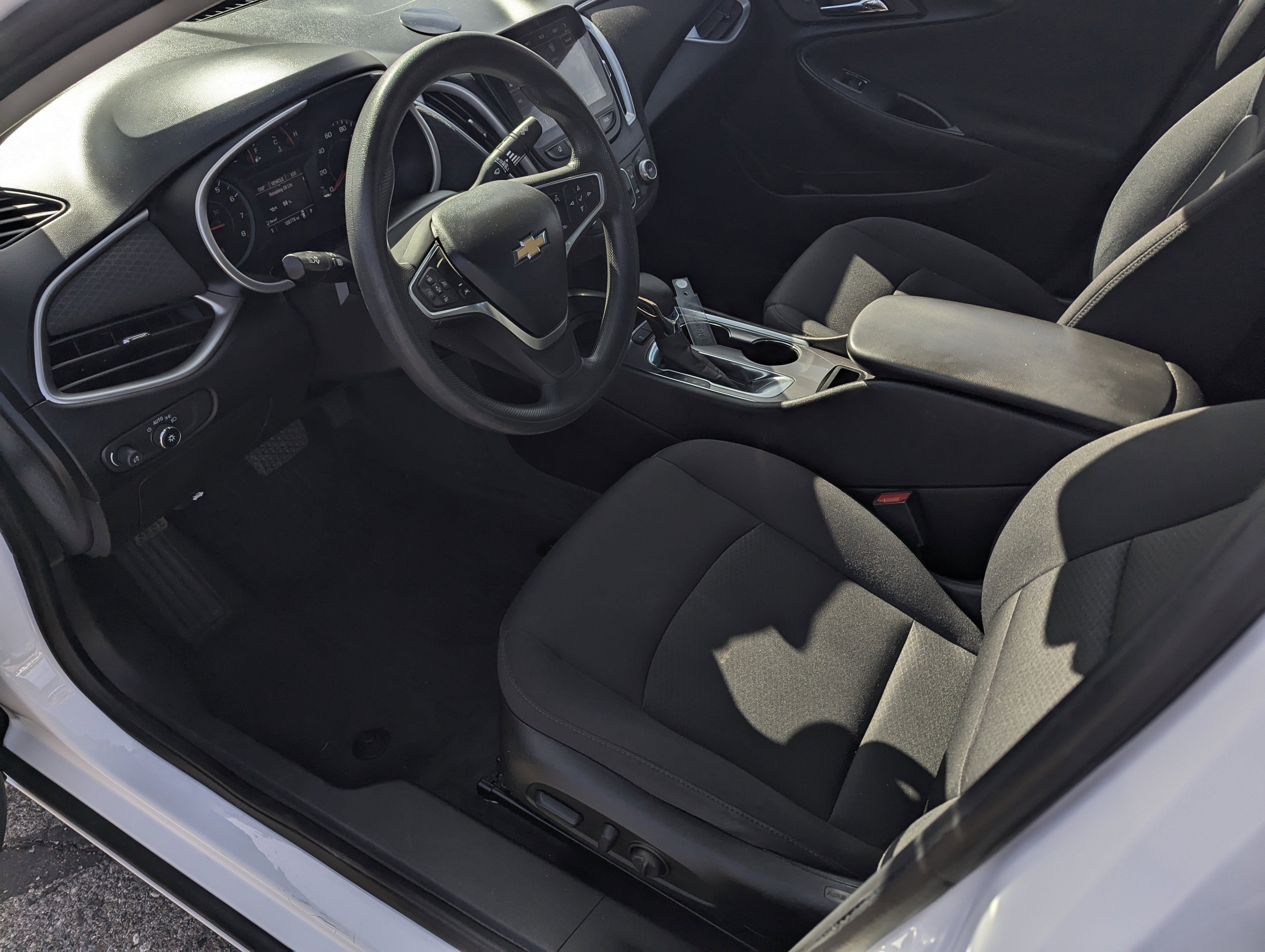 2022 Chevrolet Malibu LS