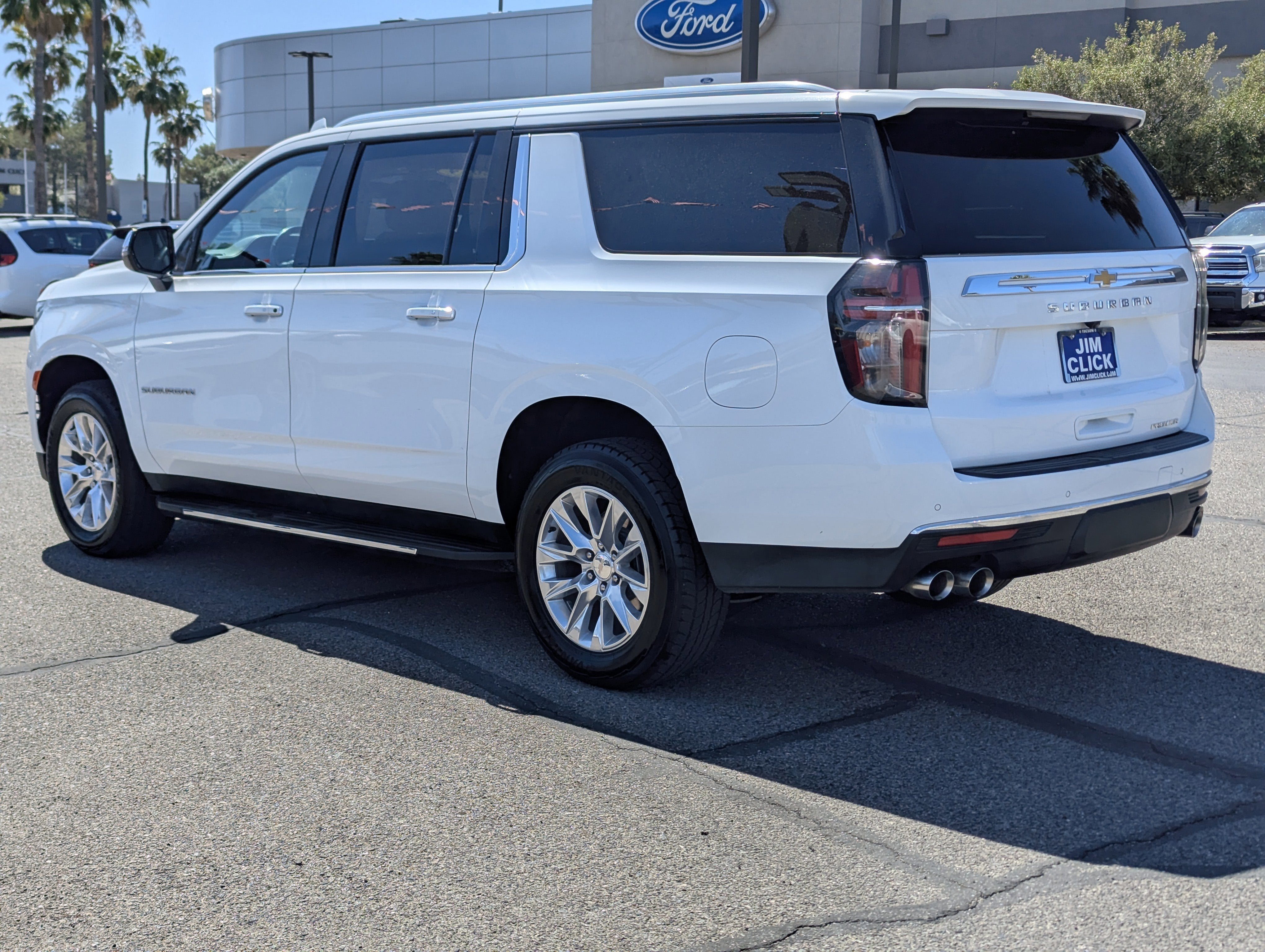 2024 Chevrolet Suburban Premier