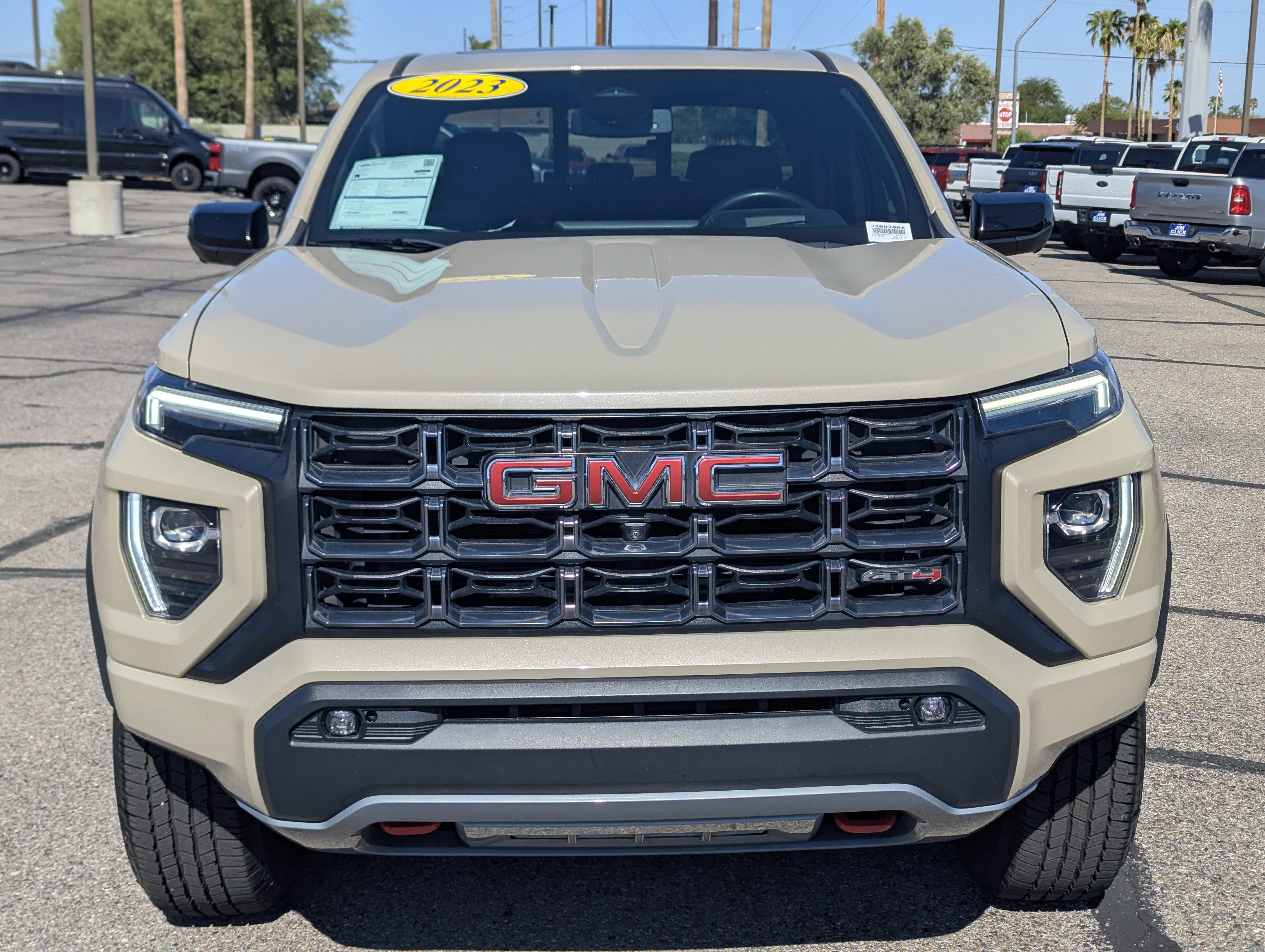 2023 GMC Canyon 4WD AT4