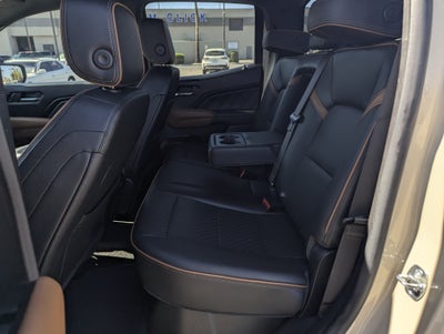 2023 GMC Canyon 4WD AT4