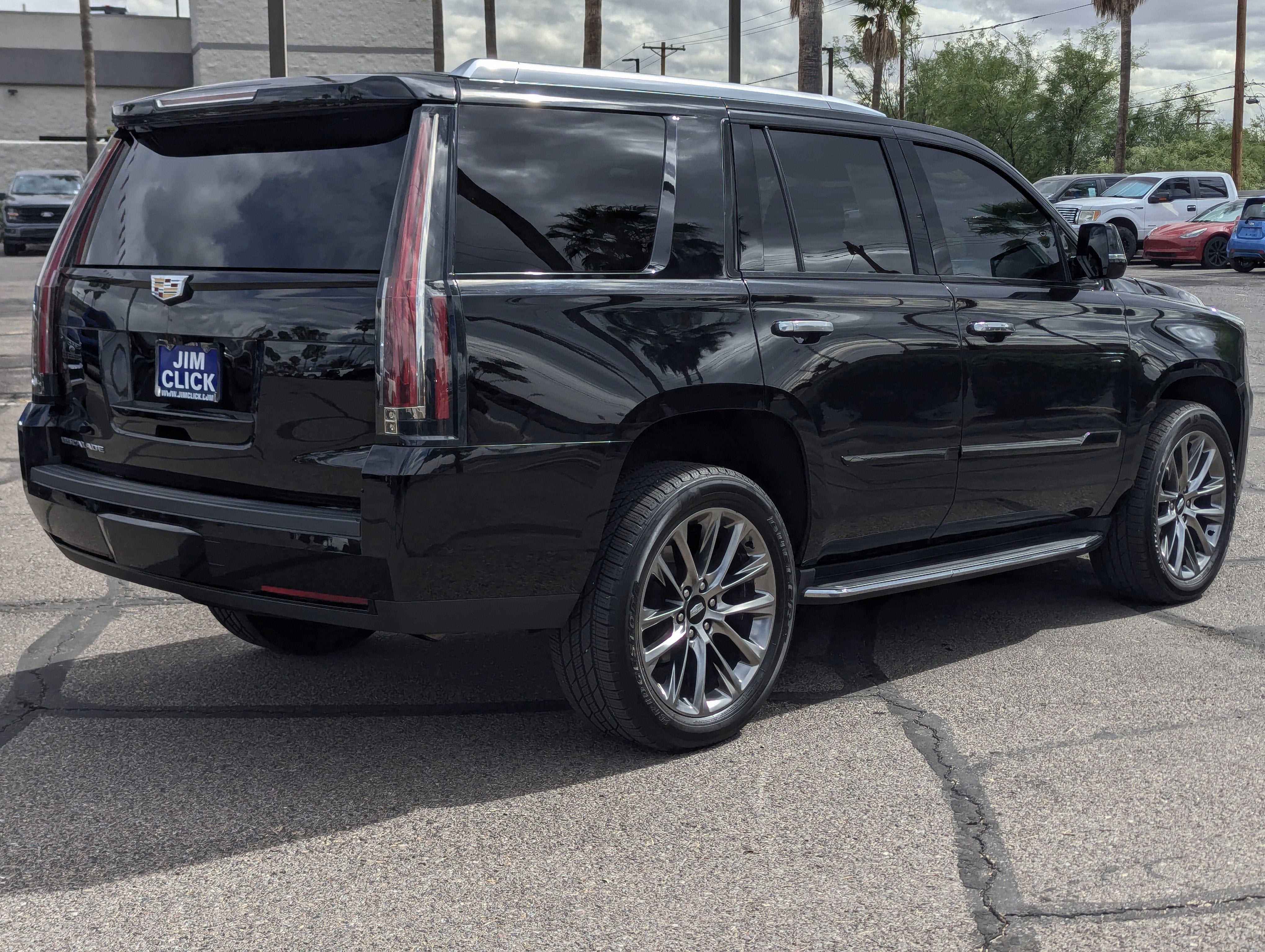 2020 Cadillac Escalade Luxury