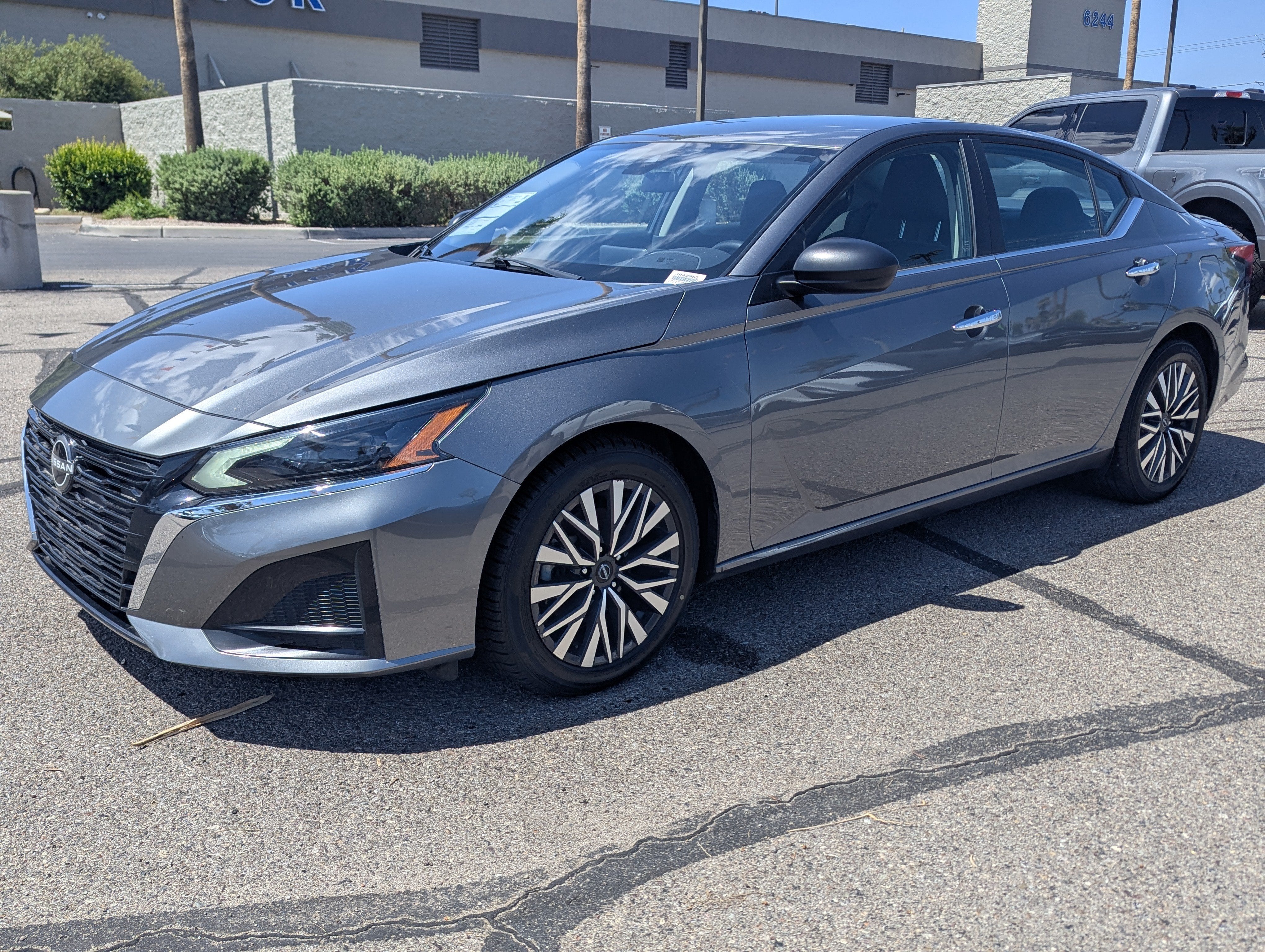 2024 Nissan Altima 2.5 SV