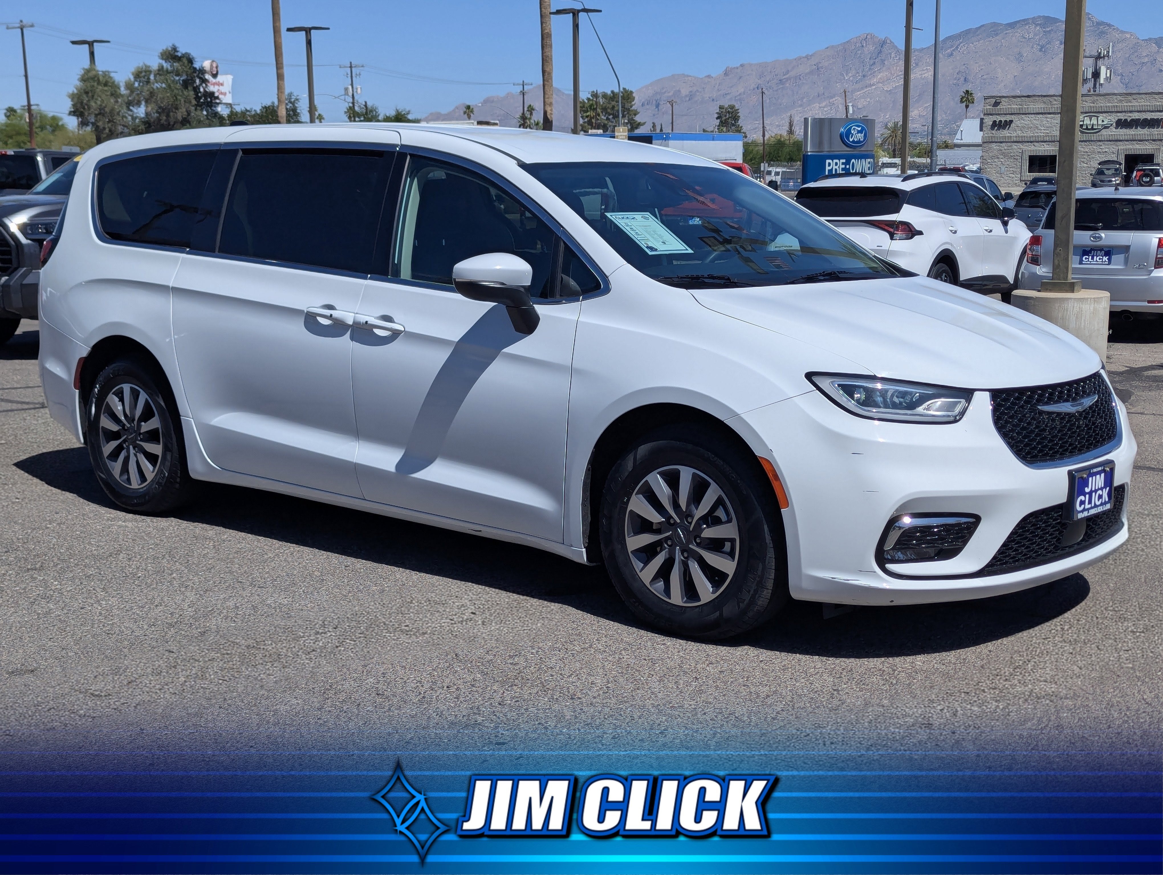 2023 Chrysler Pacifica Hybrid Touring L