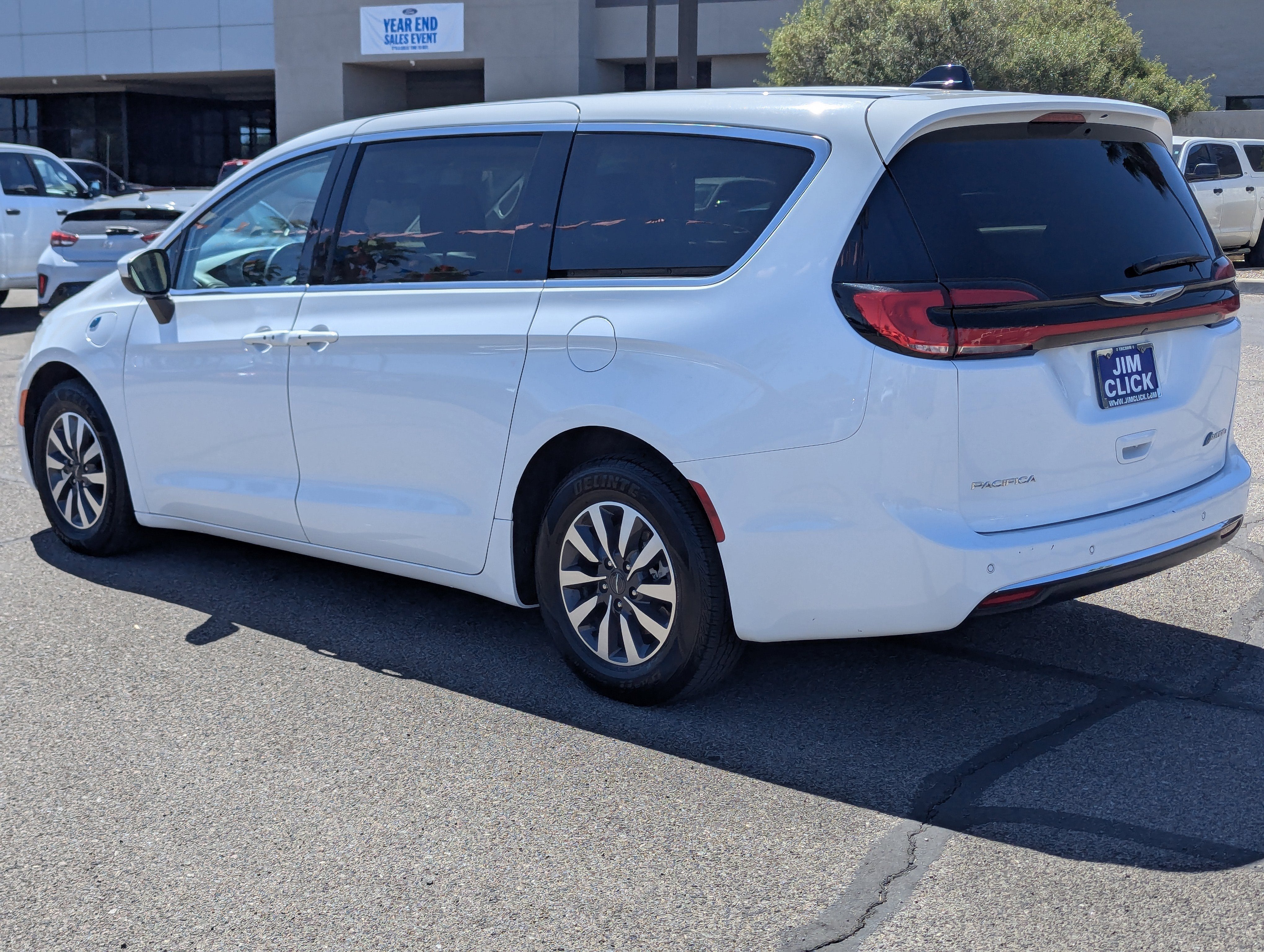 2023 Chrysler Pacifica Hybrid Touring L