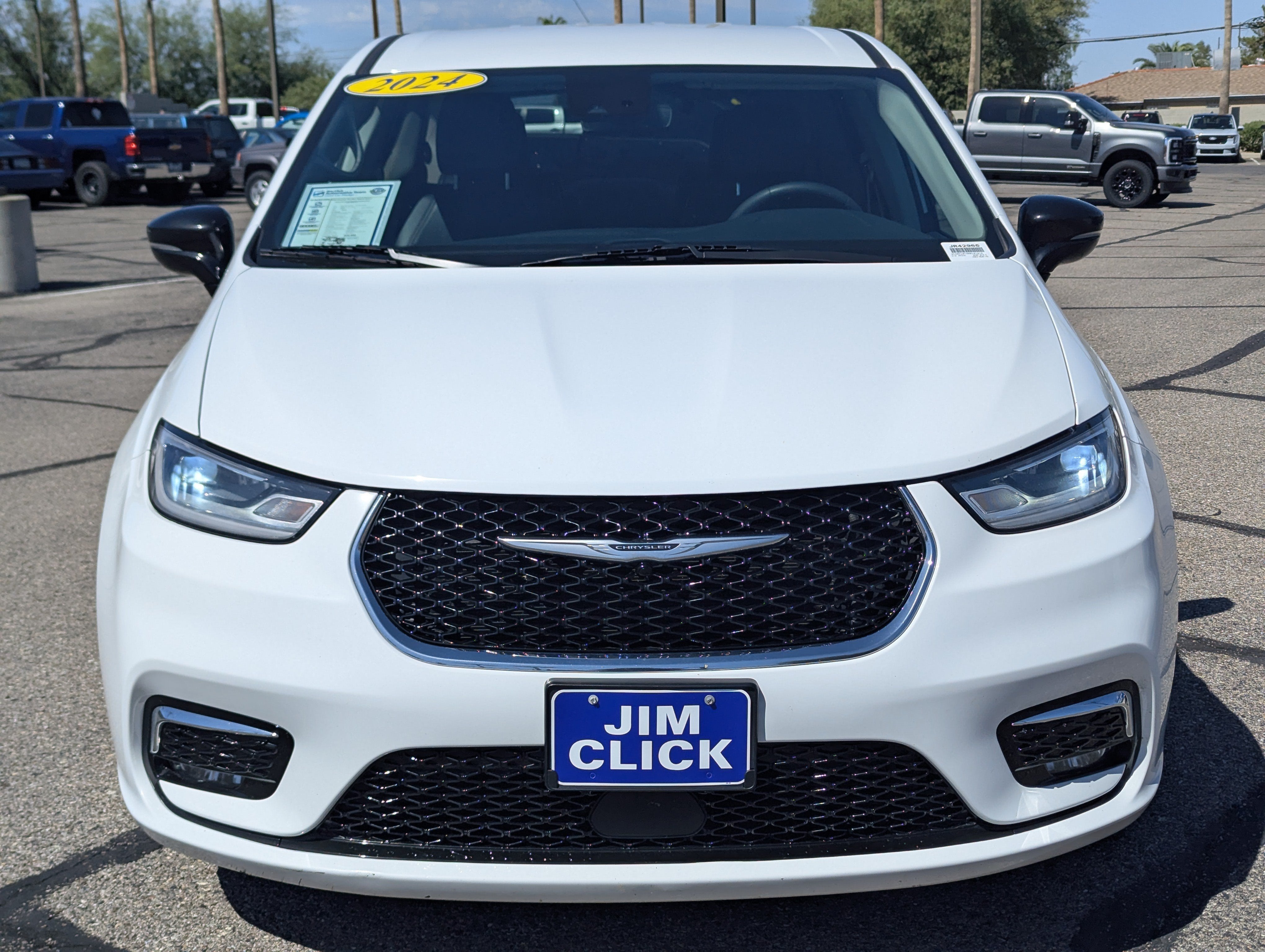 2024 Chrysler Pacifica Hybrid Select