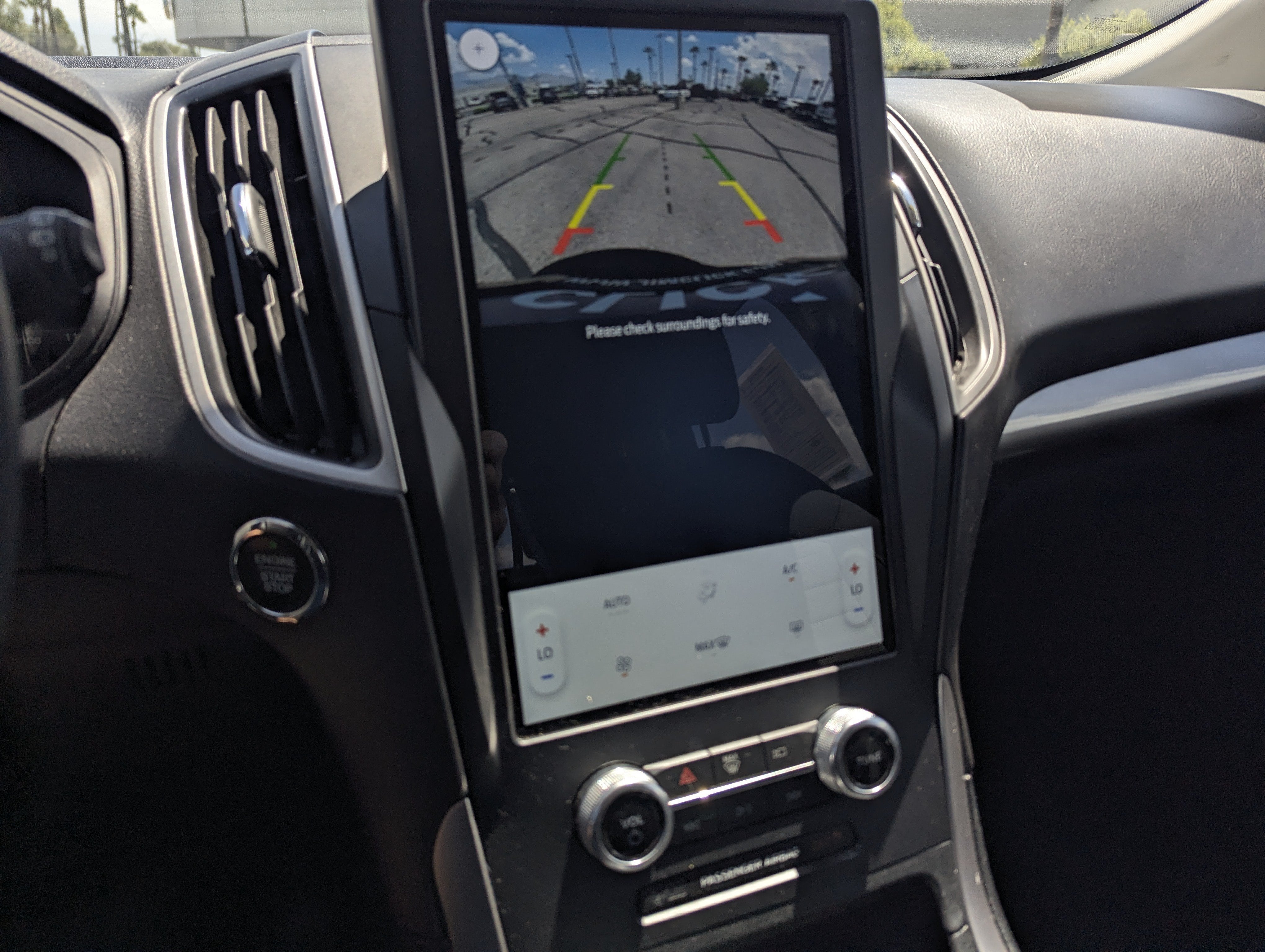 2022 Ford Edge SE