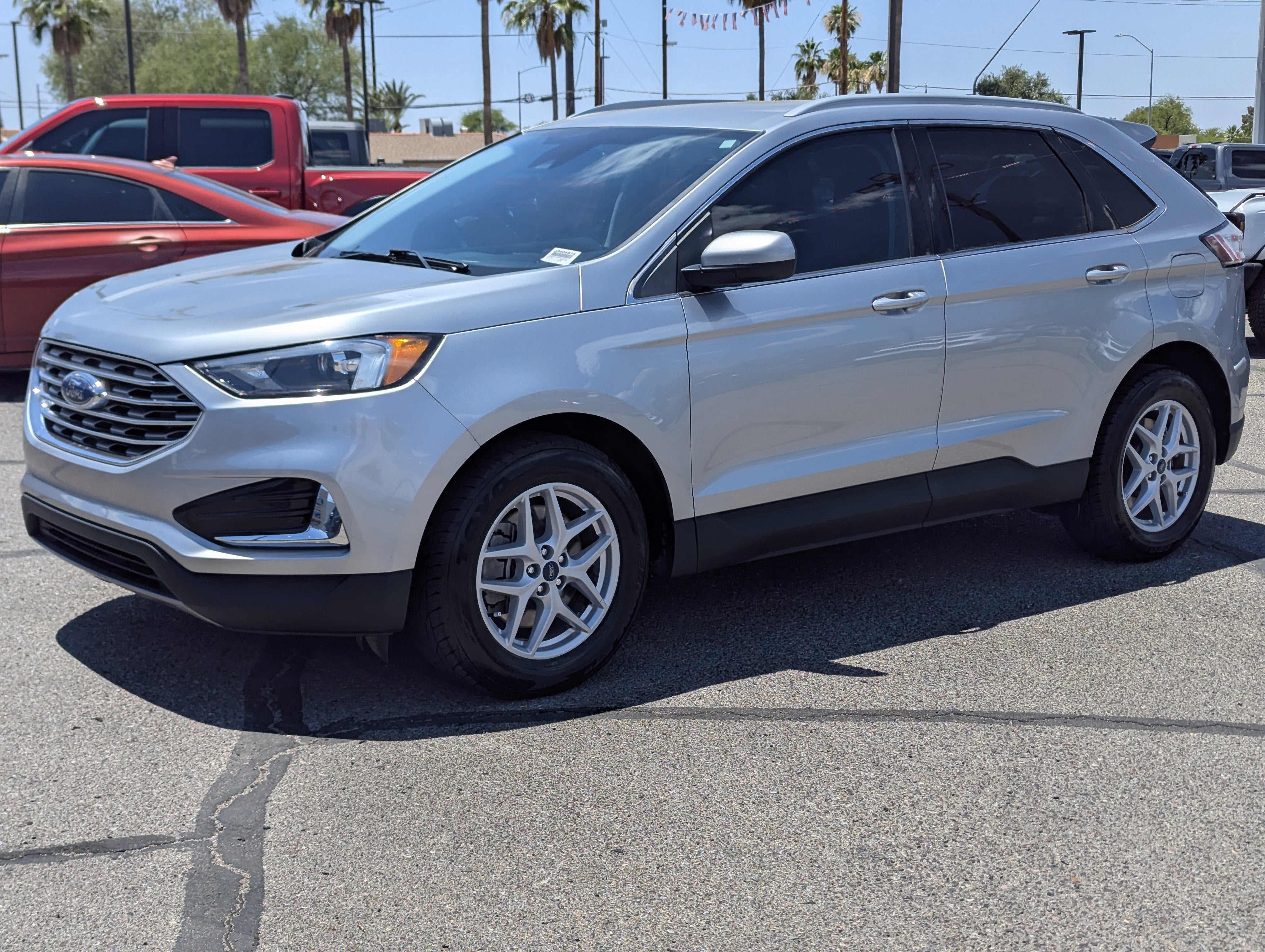 2022 Ford Edge Base