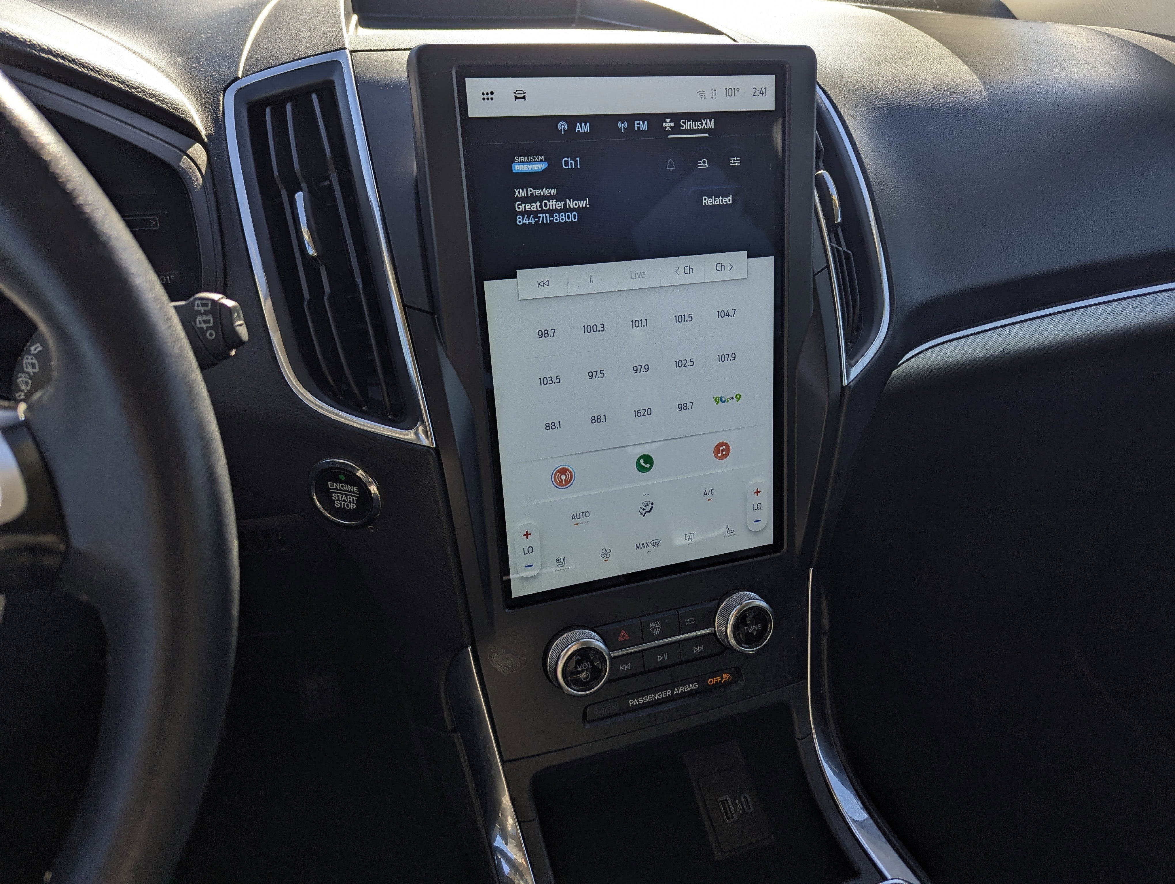 2024 Ford Edge Titanium