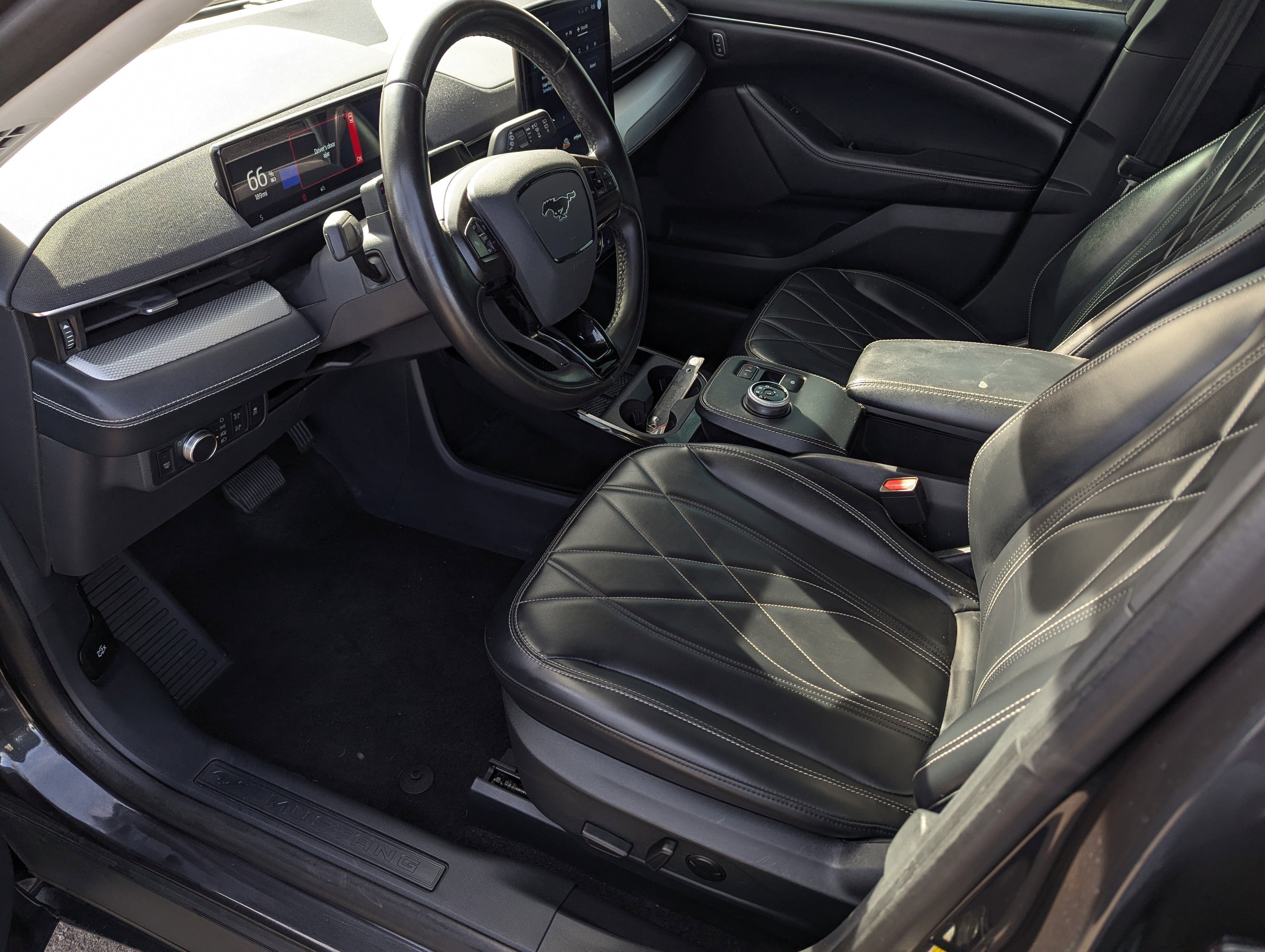 2021 Ford Mustang Mach-E California Route 1