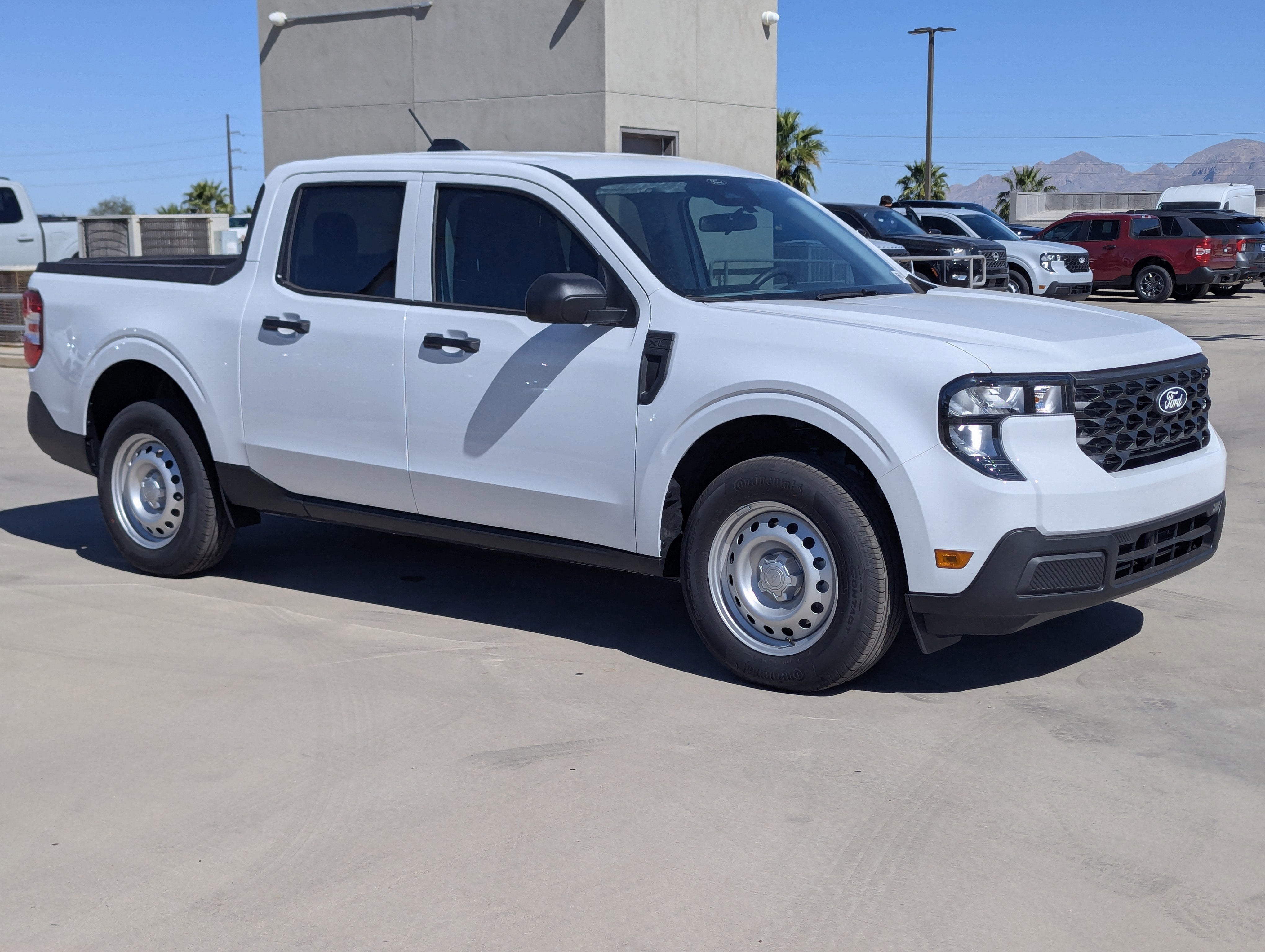2026 Ford Maverick XL