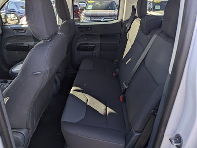 2022 Ford Maverick Base