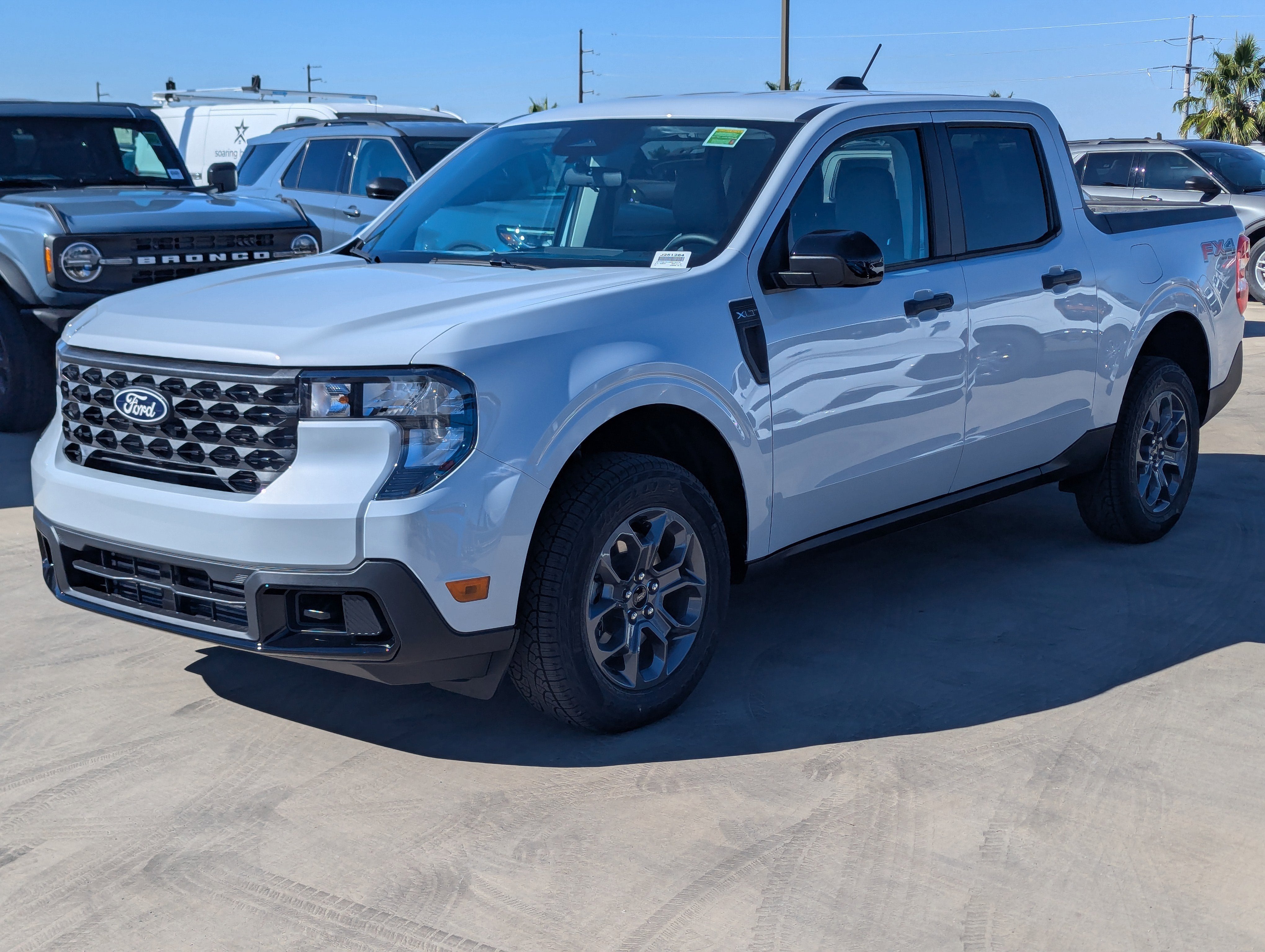 2025 Ford Maverick XLT