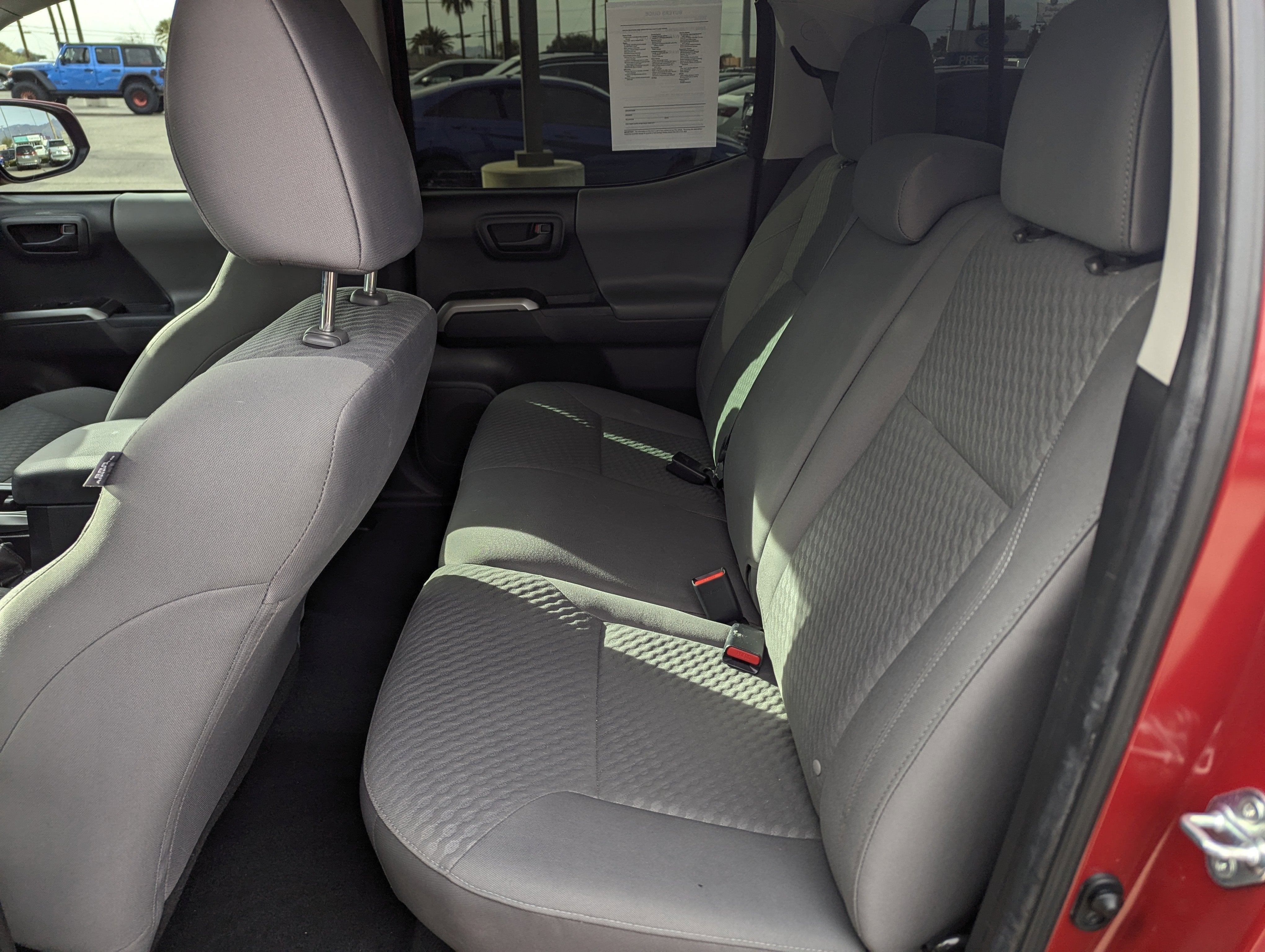 2022 Toyota Tacoma 2WD SR5